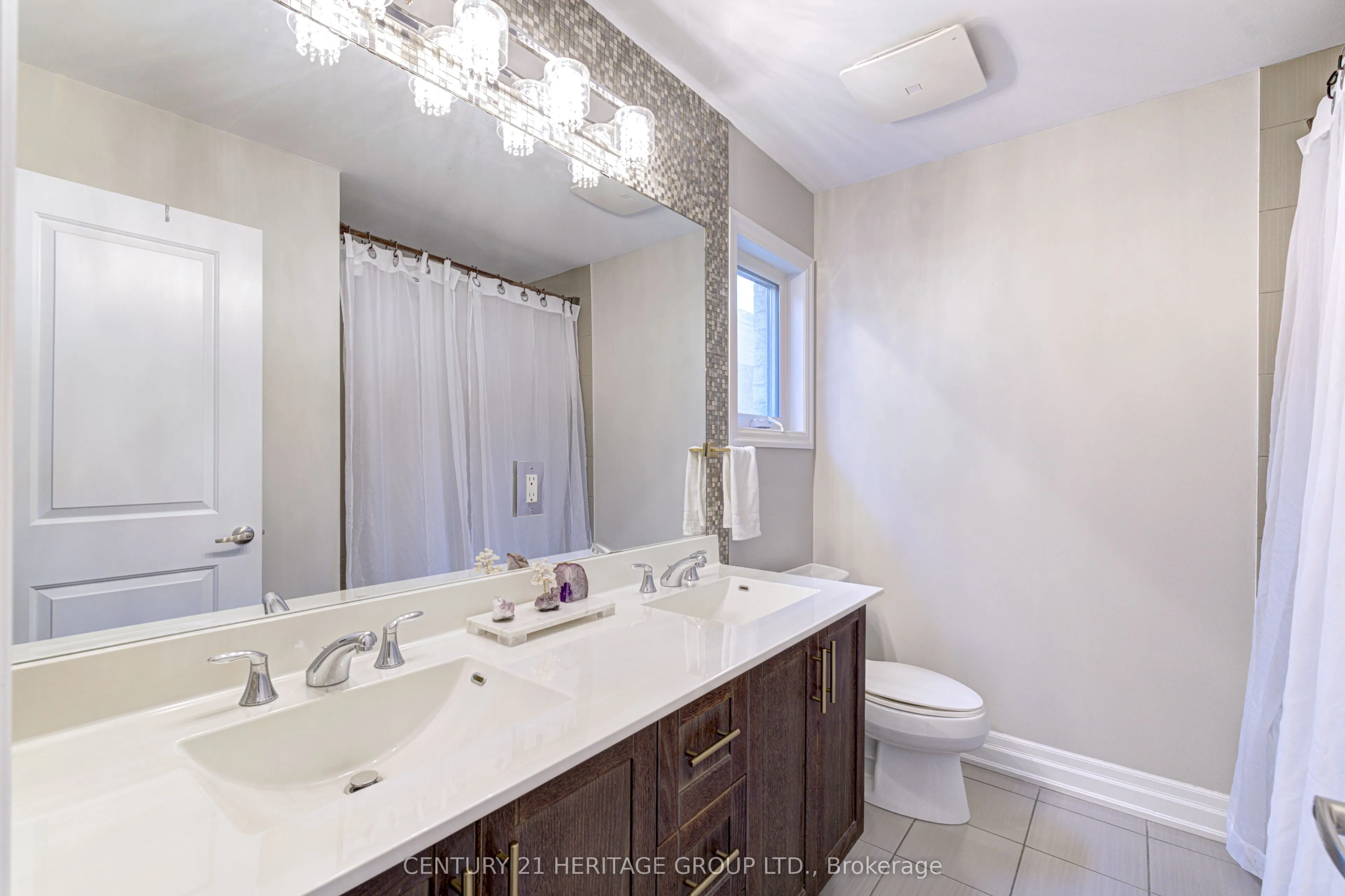 57 Robert Berry Crescent