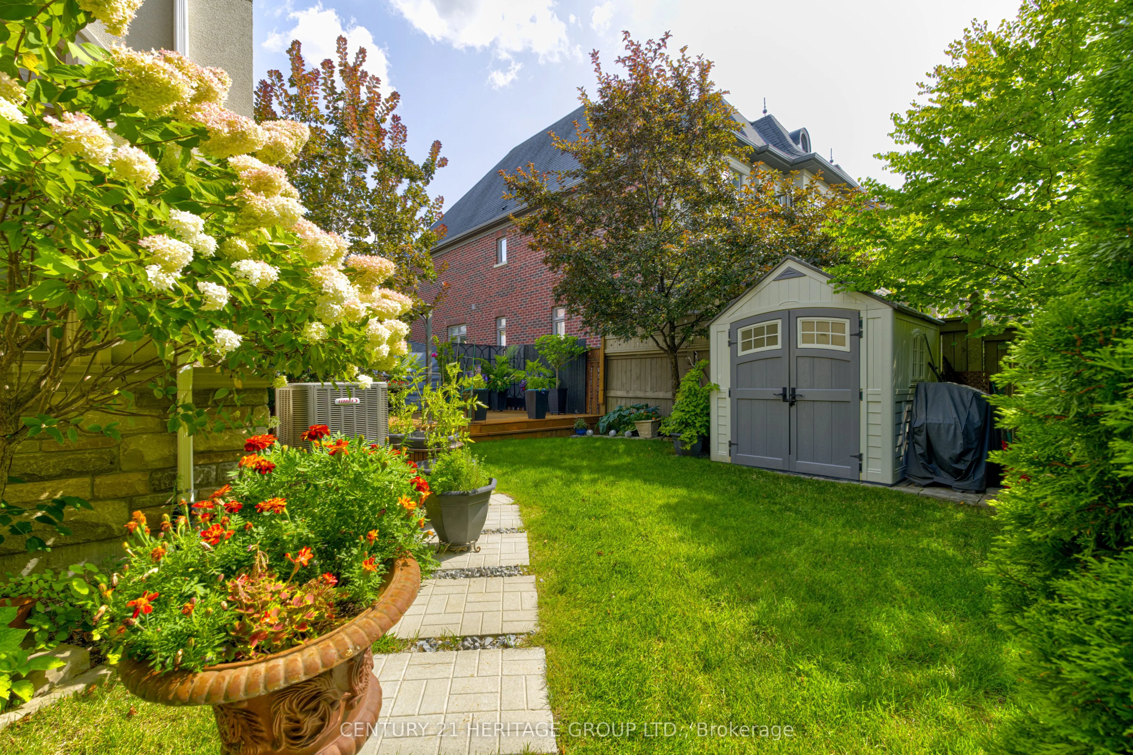 57 Robert Berry Crescent