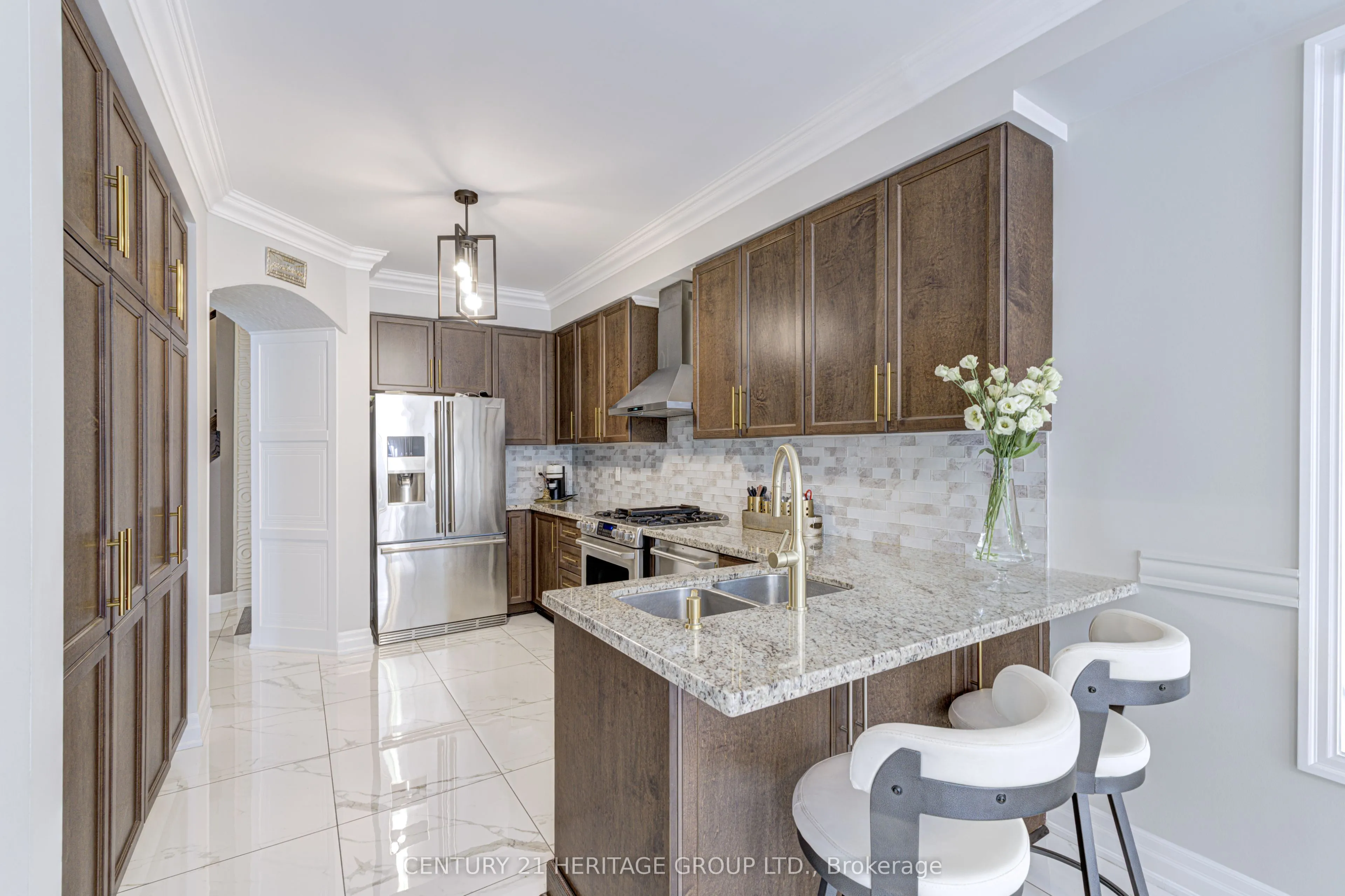 57 Robert Berry Crescent