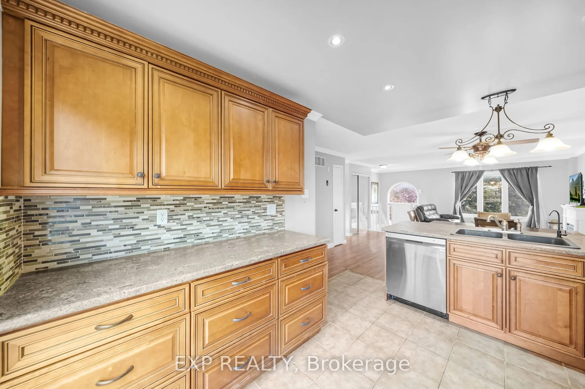 79 Mccarthy Crescent