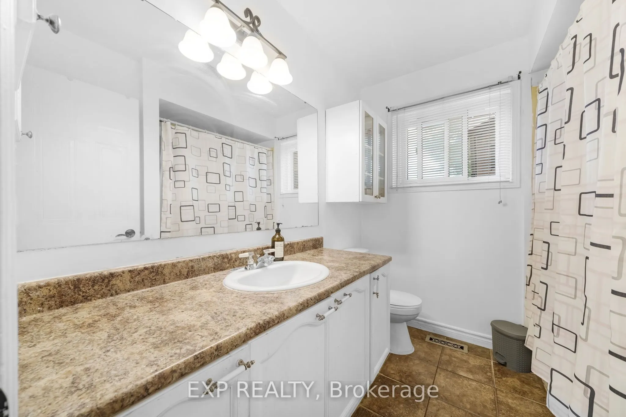 79 Mccarthy Crescent