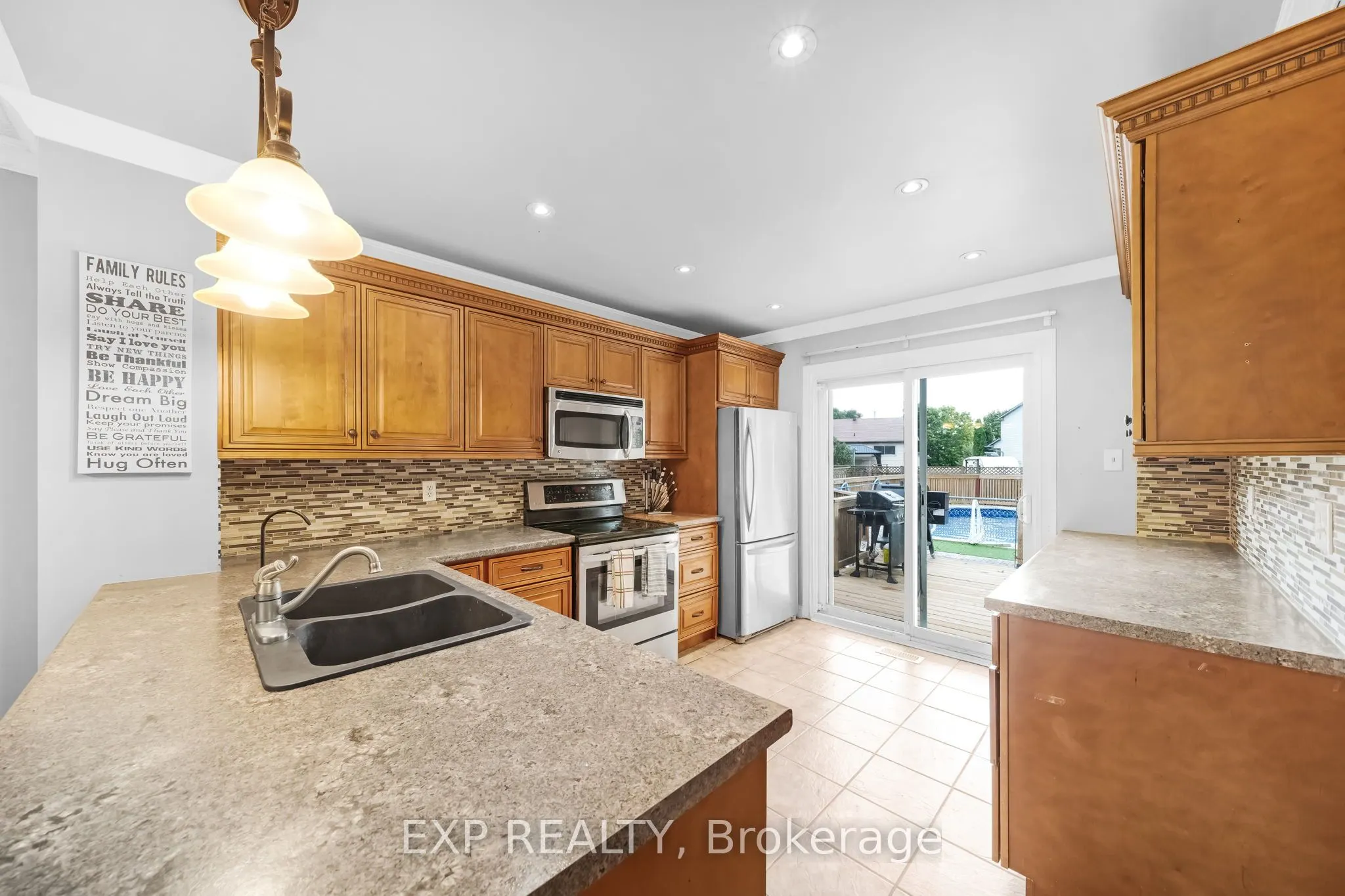79 Mccarthy Crescent