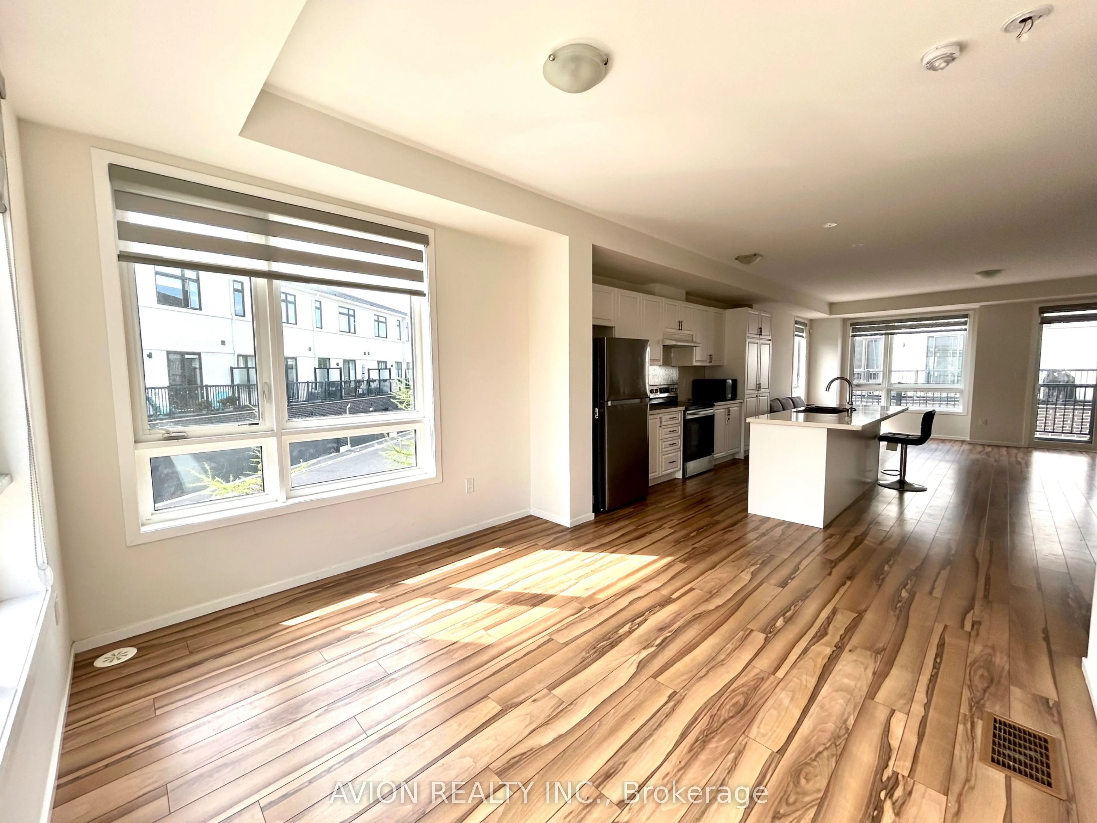 35 Thomas Armstrong Lane, #31