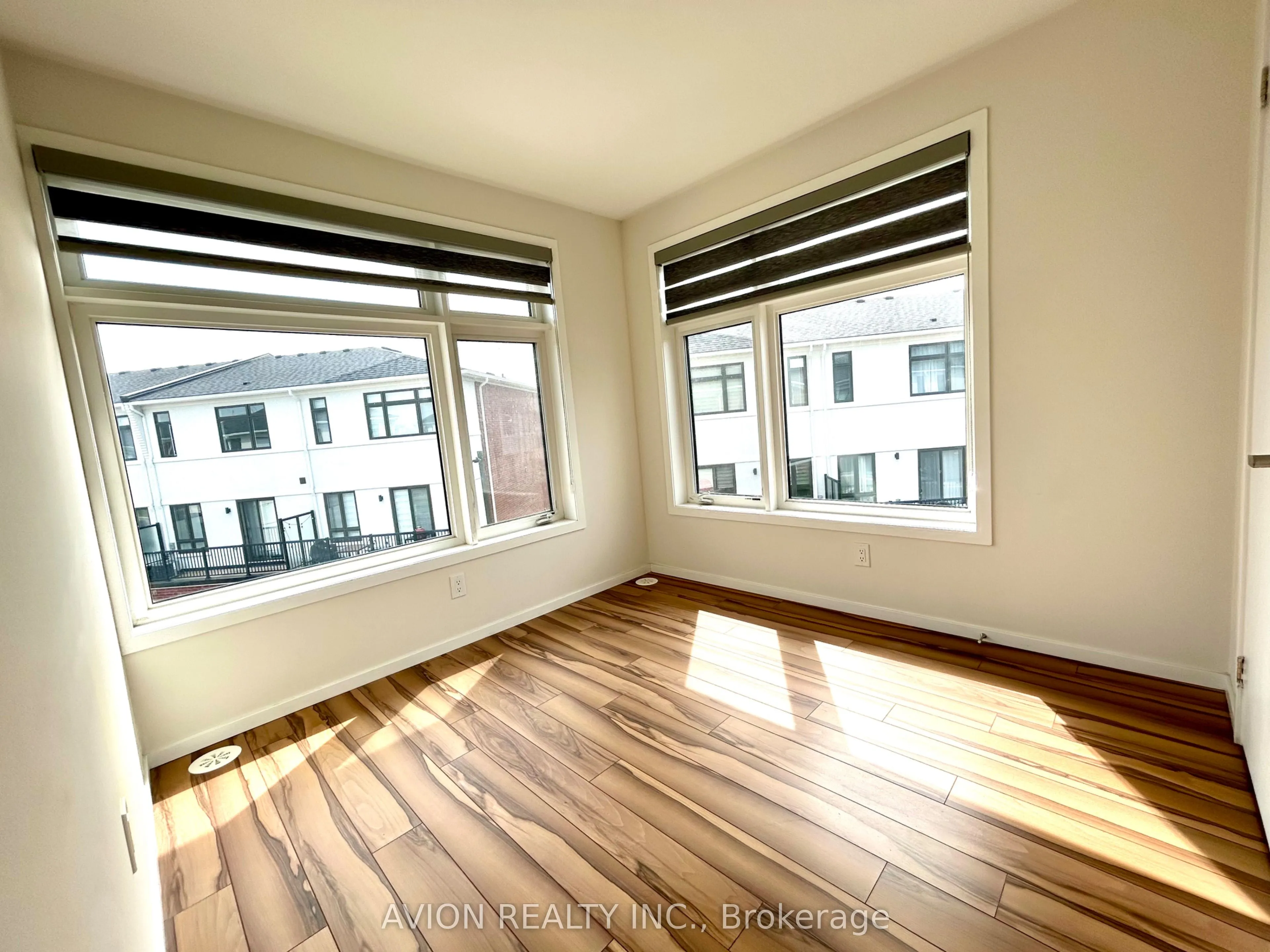 35 Thomas Armstrong Lane, #31