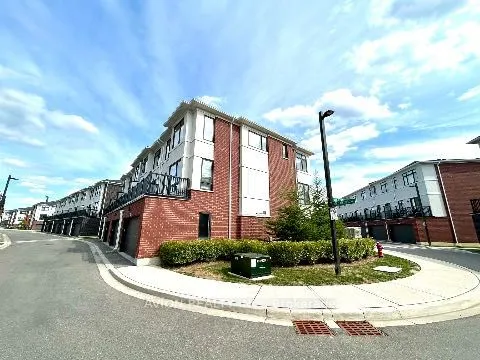 35 Thomas Armstrong Lane, #31