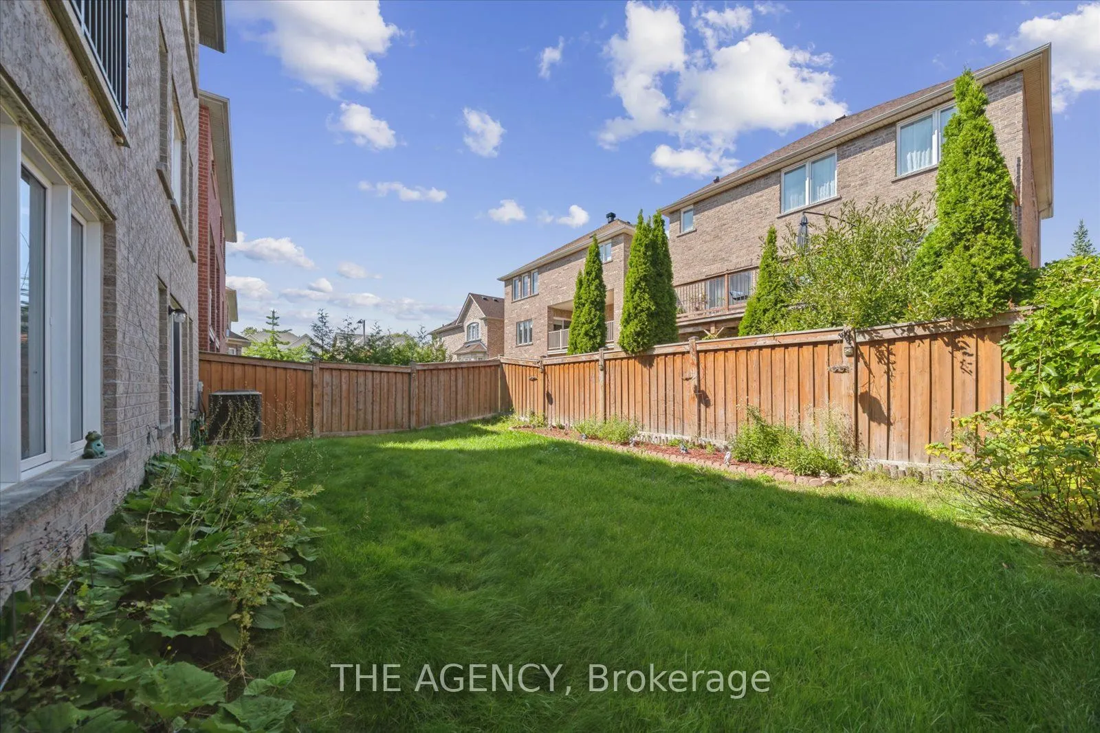 32 Timna Crescent