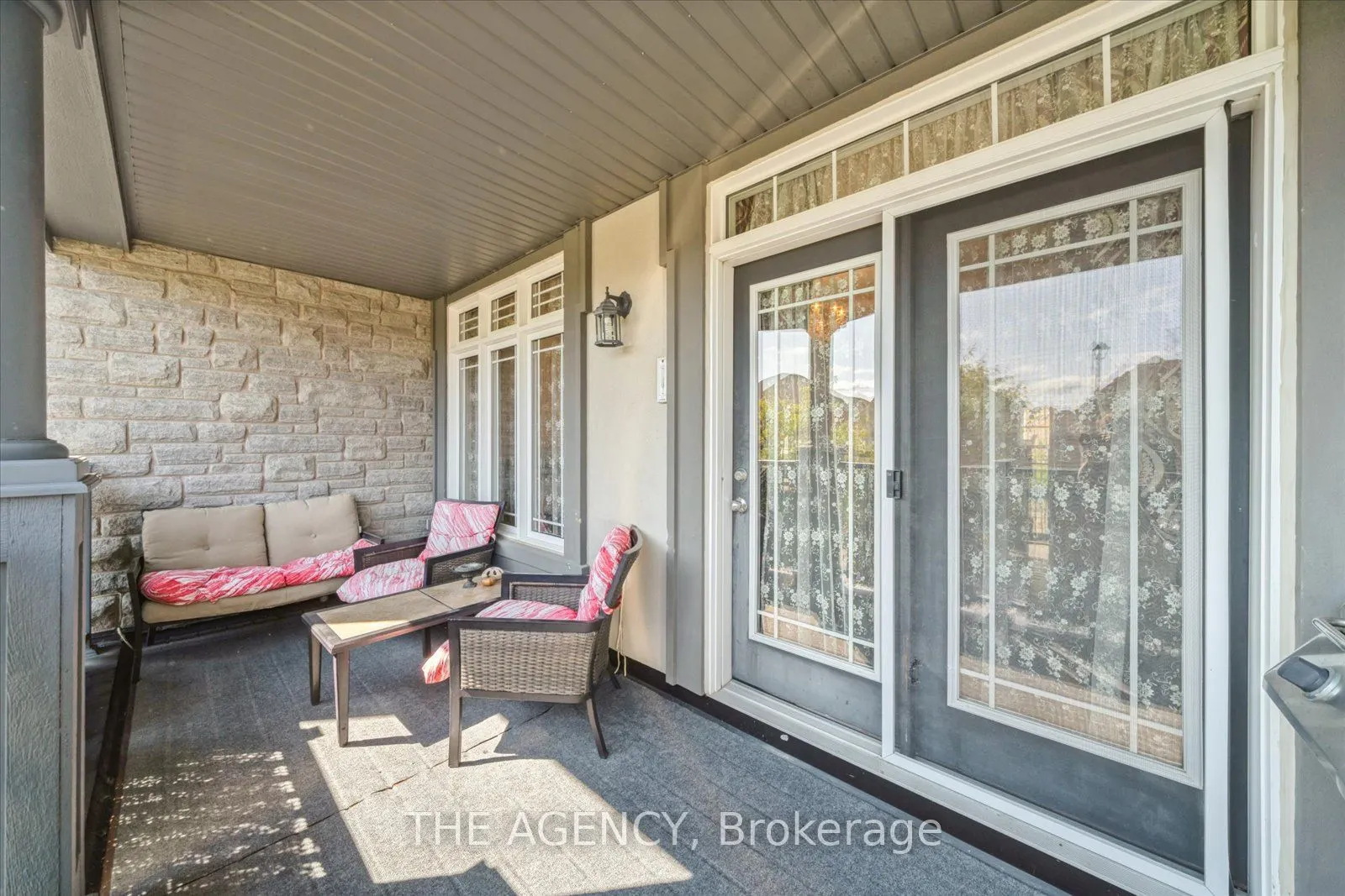 32 Timna Crescent