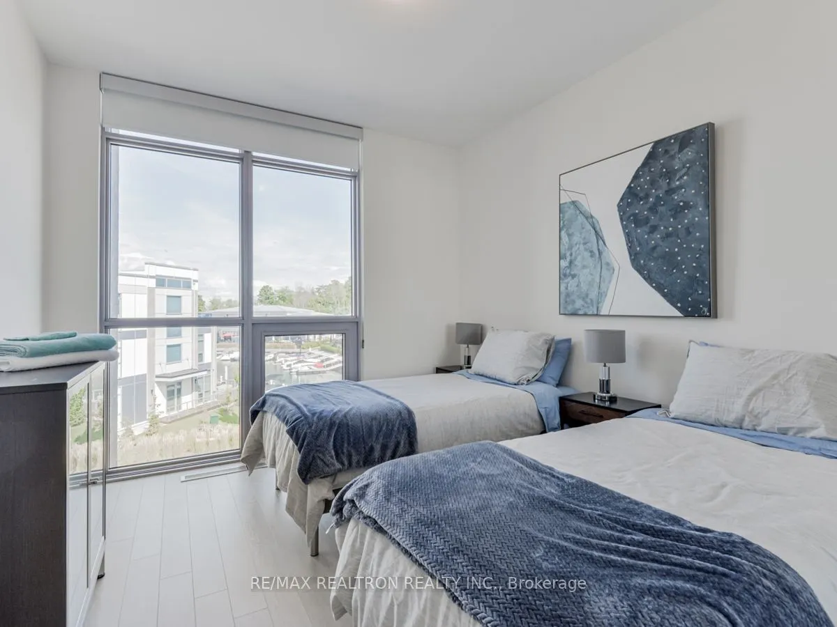 3700 Mangusta Court