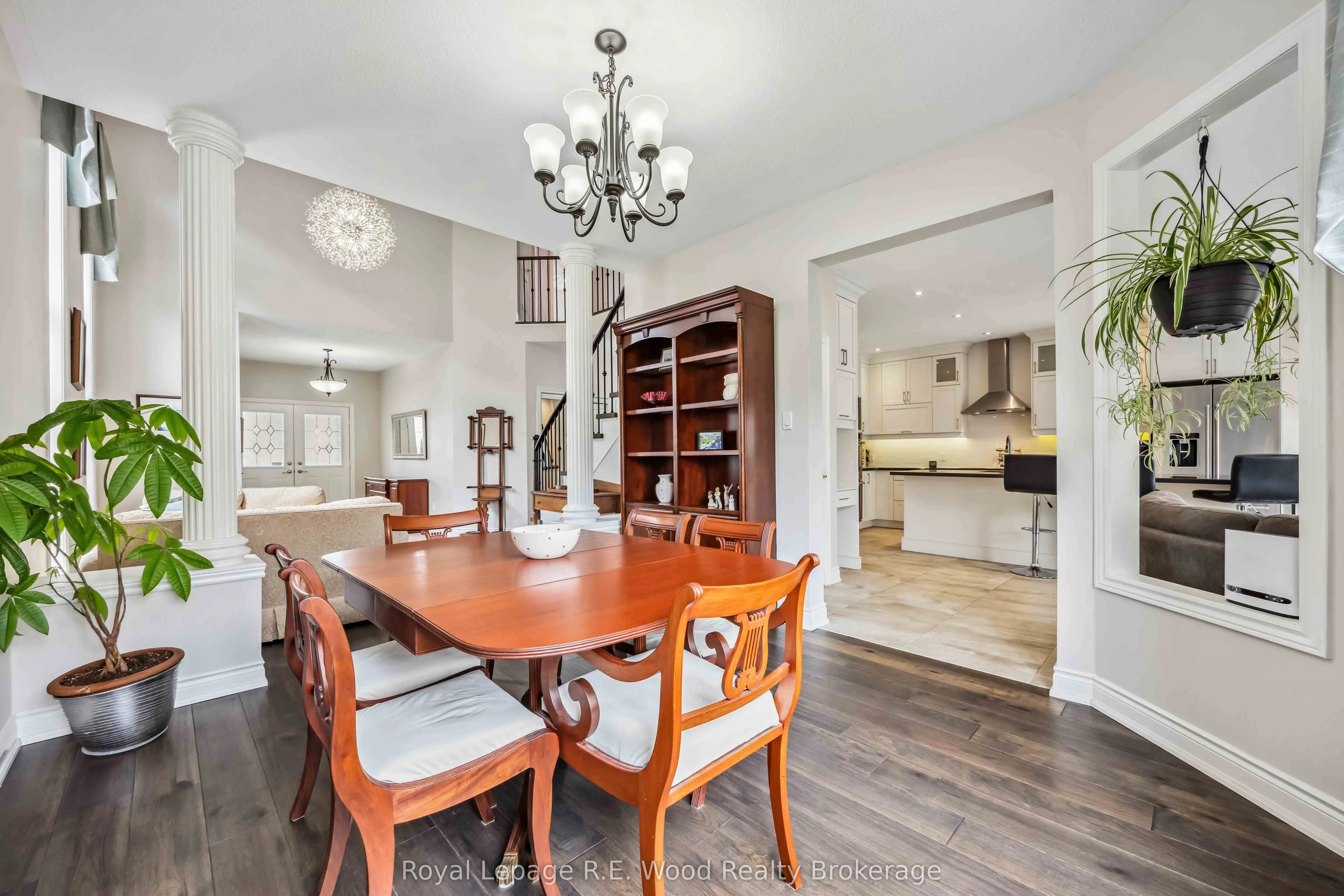 3 Lorwood Court