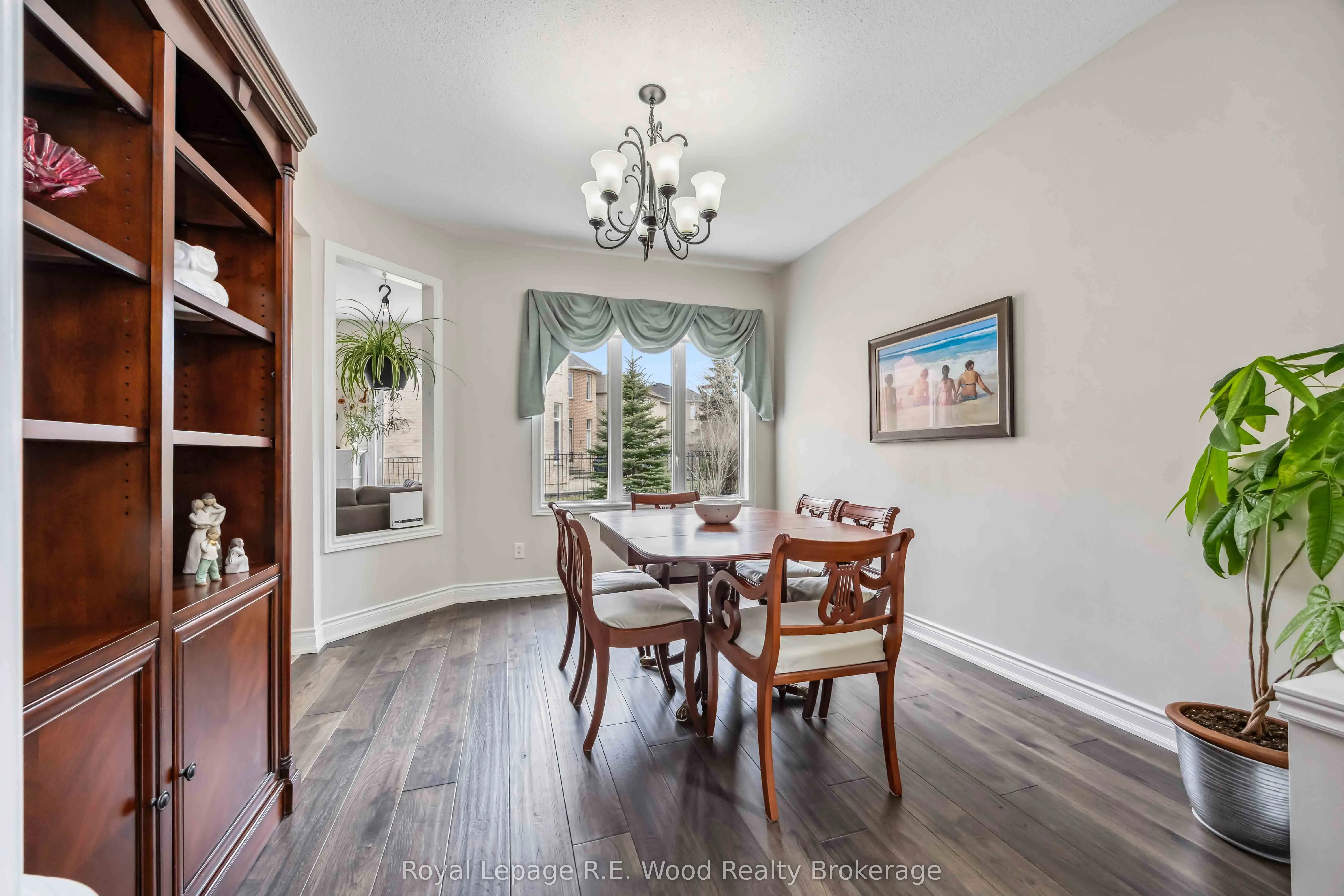 3 Lorwood Court