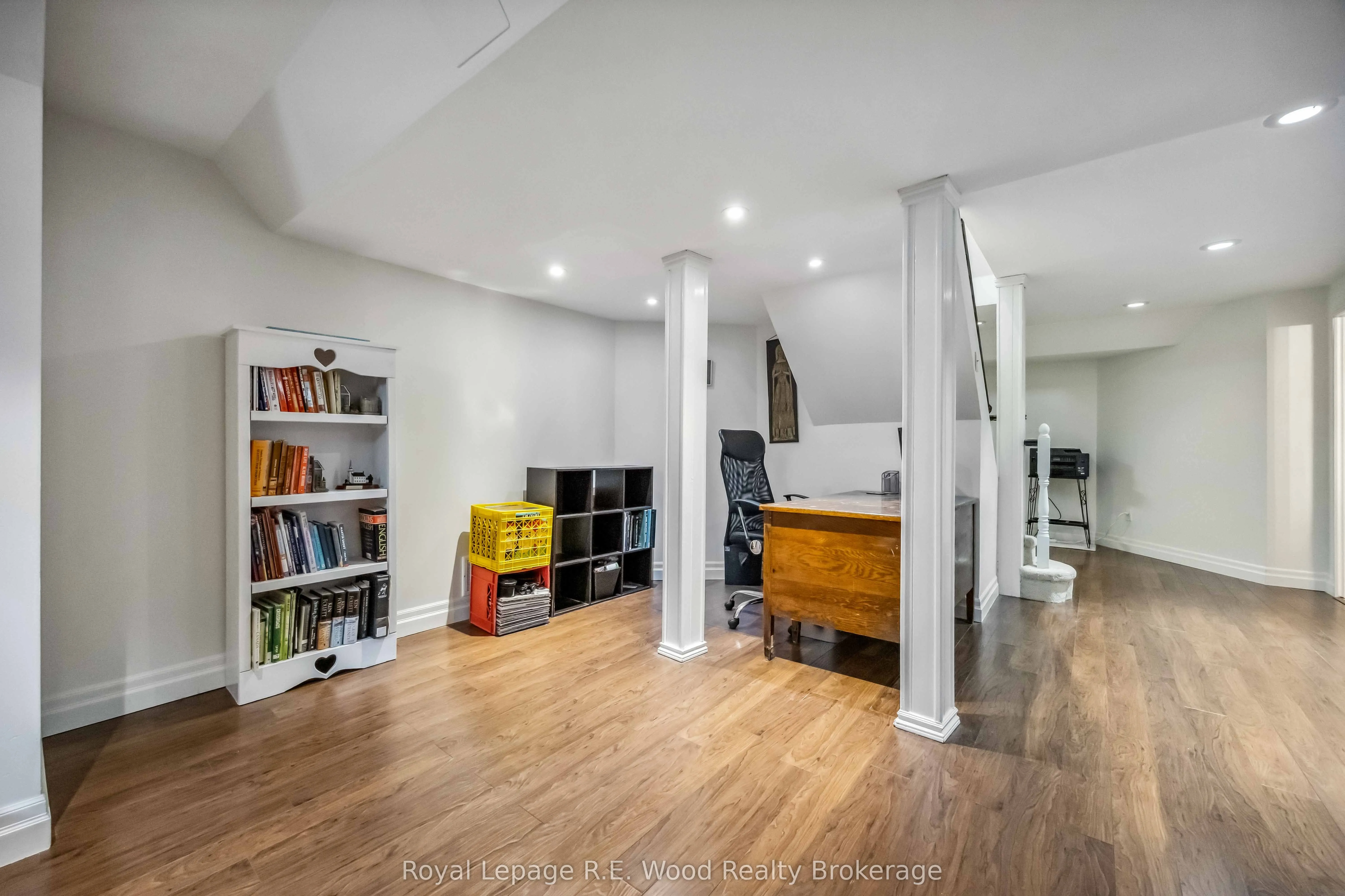 3 Lorwood Court