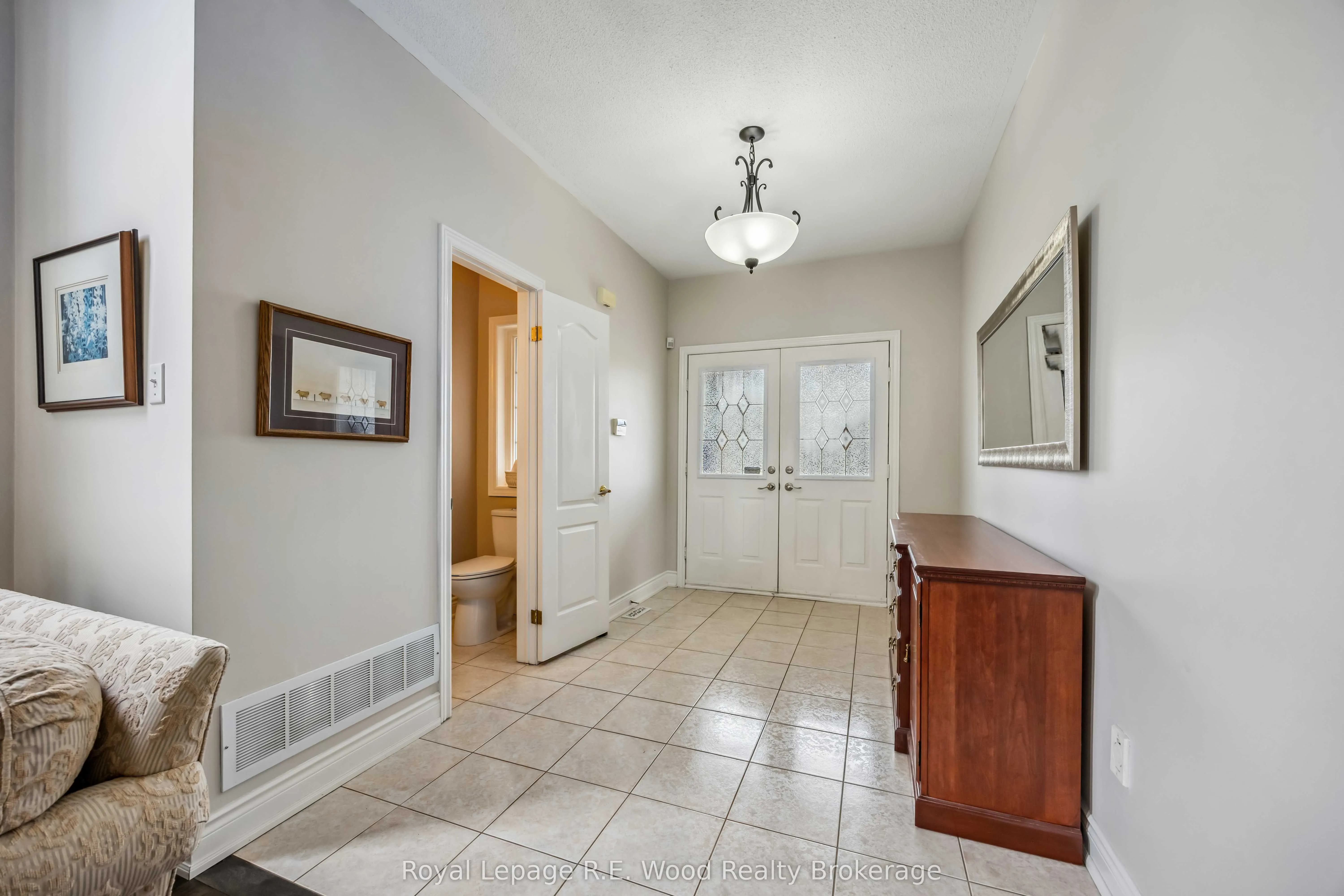3 Lorwood Court