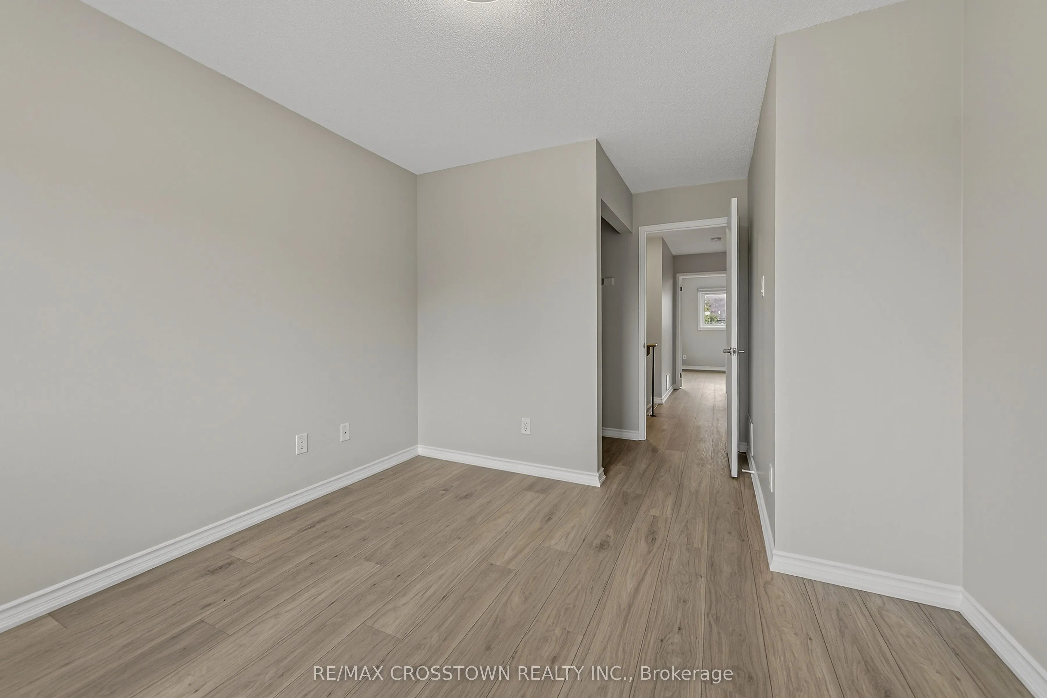1271 Huron Court