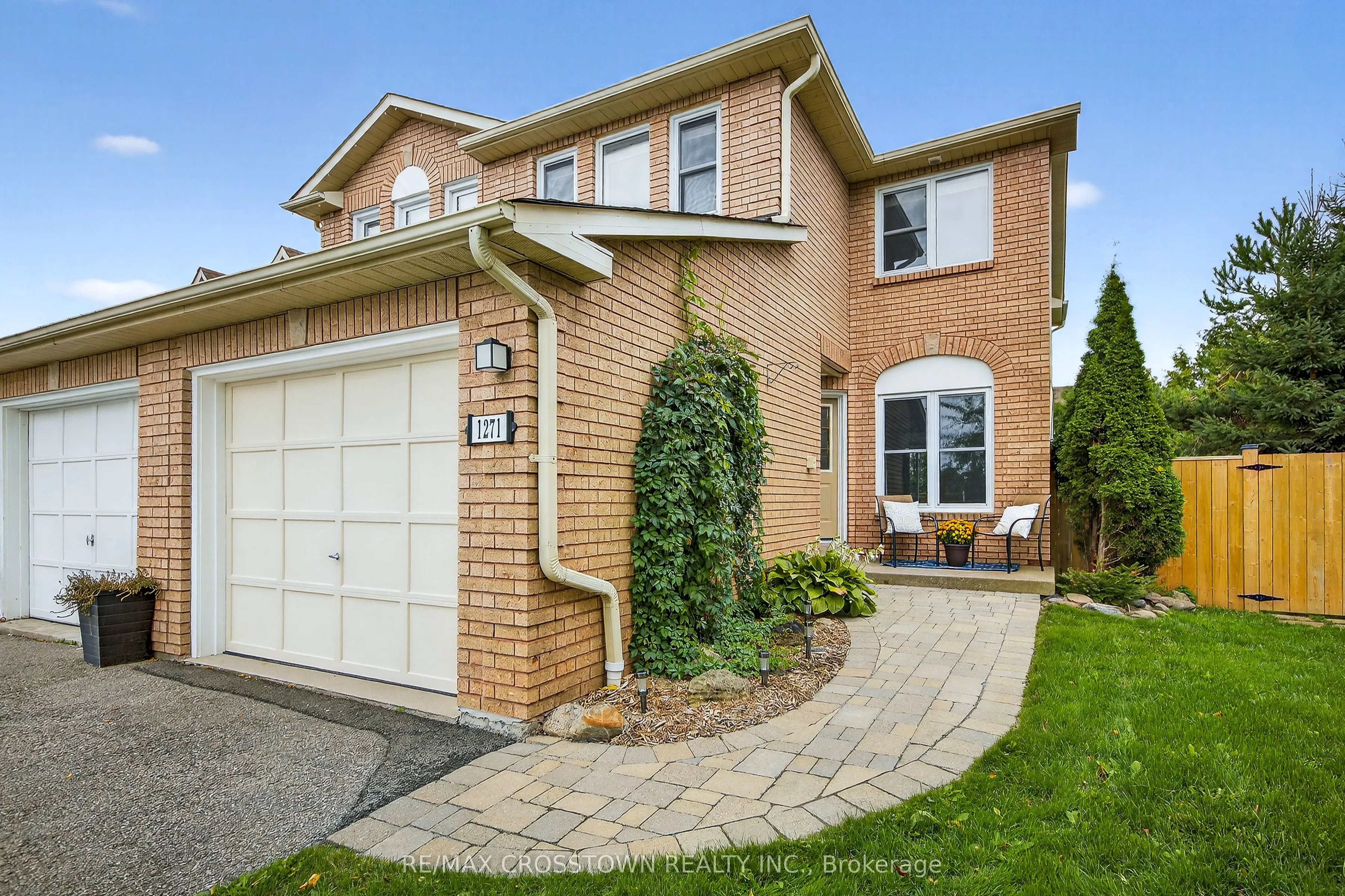 1271 Huron Court