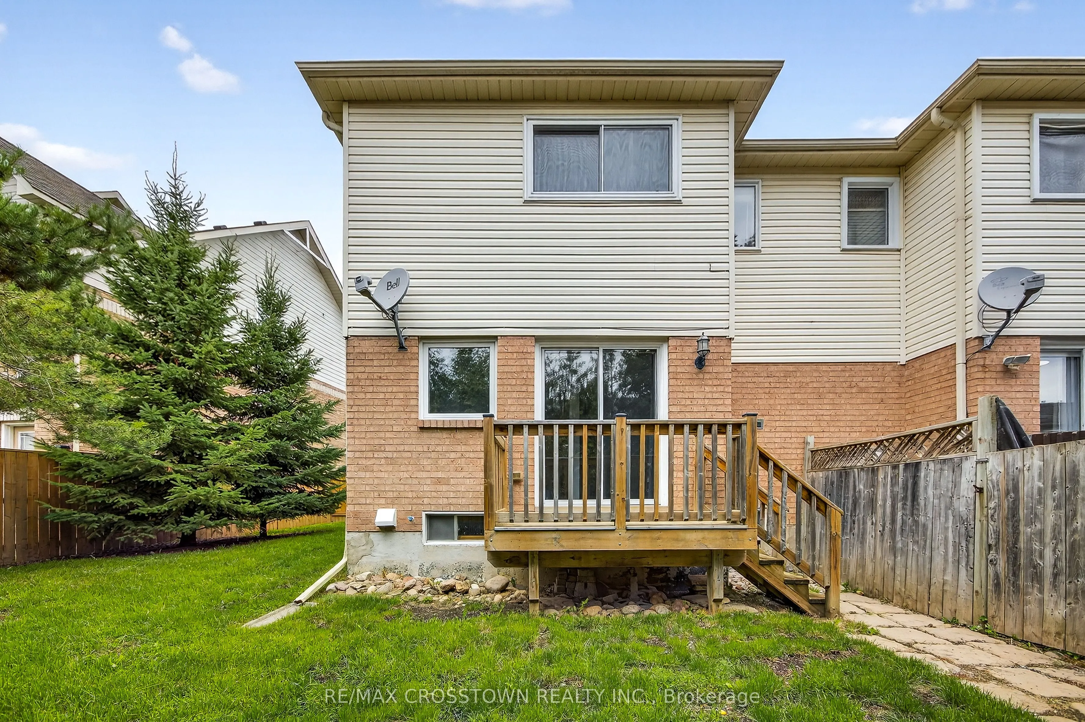 1271 Huron Court