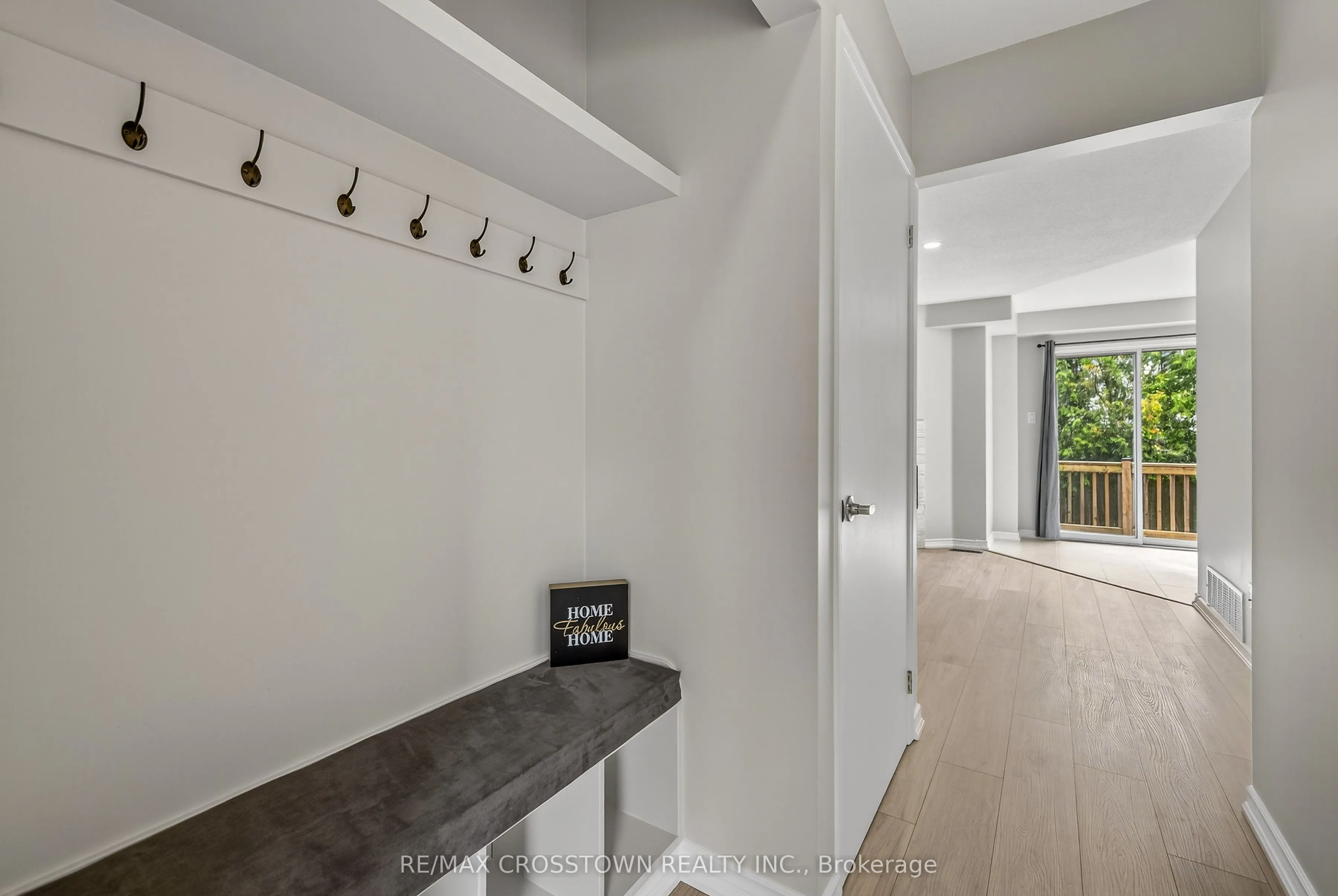1271 Huron Court