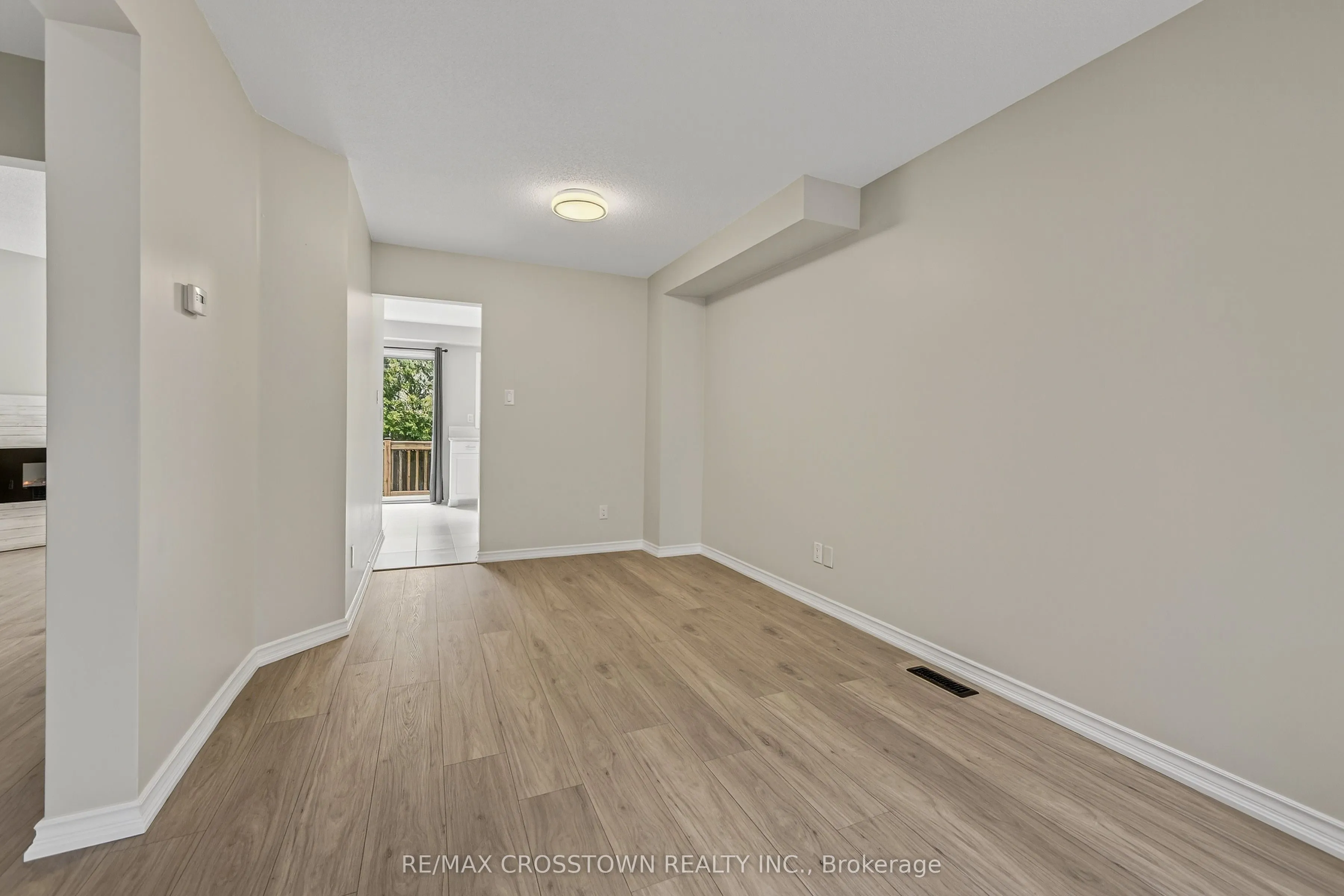 1271 Huron Court