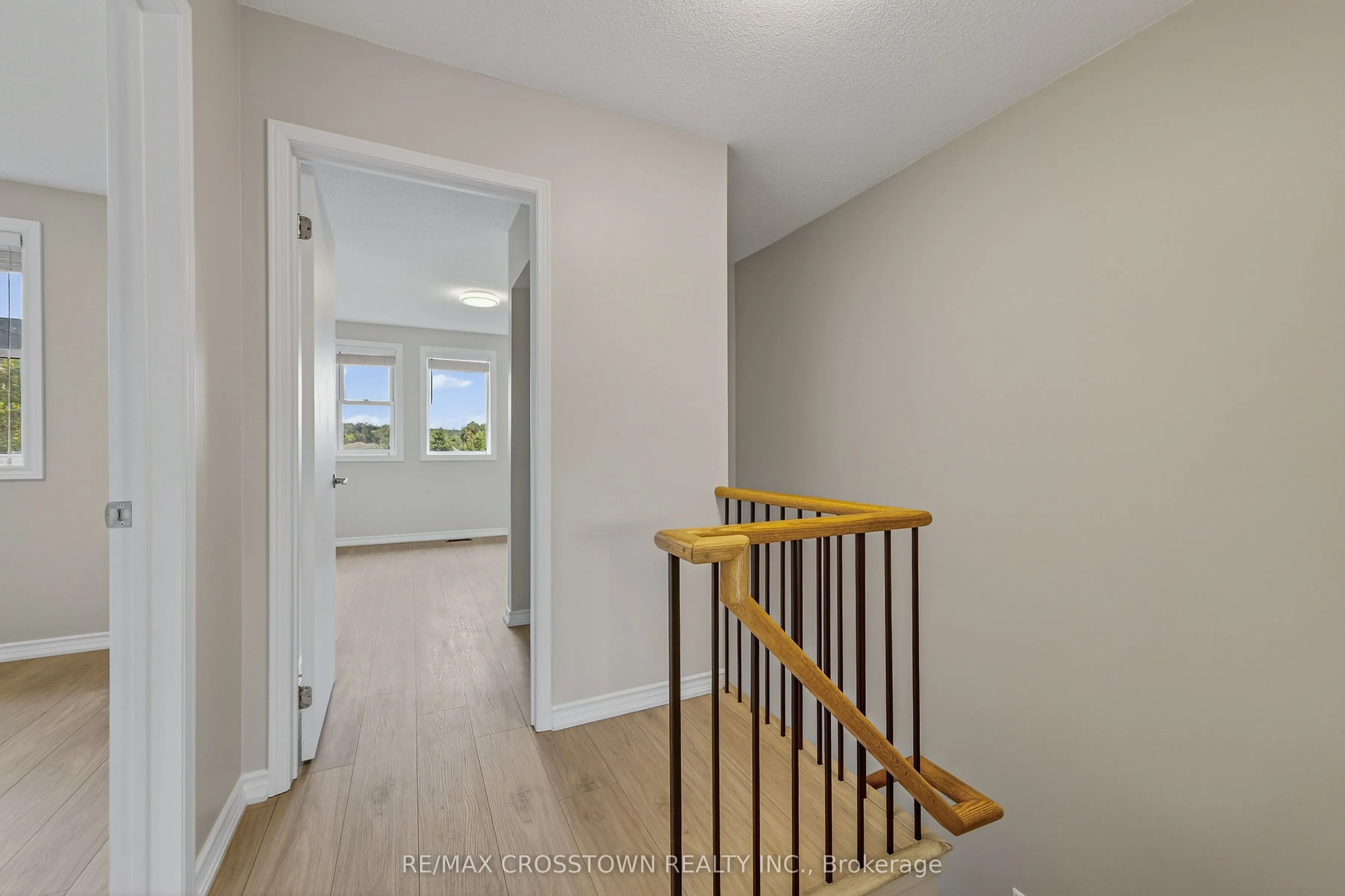 1271 Huron Court