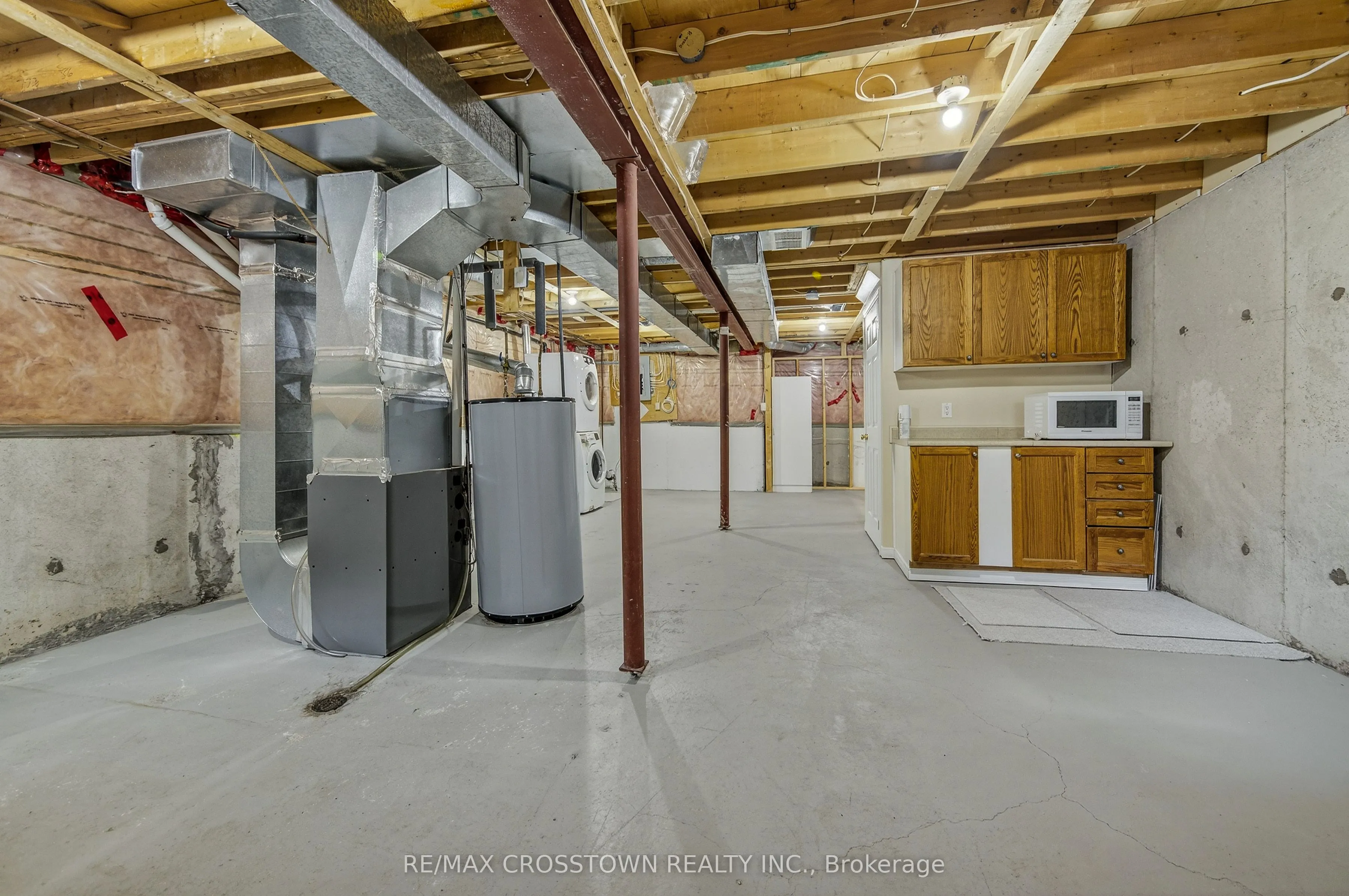 1271 Huron Court