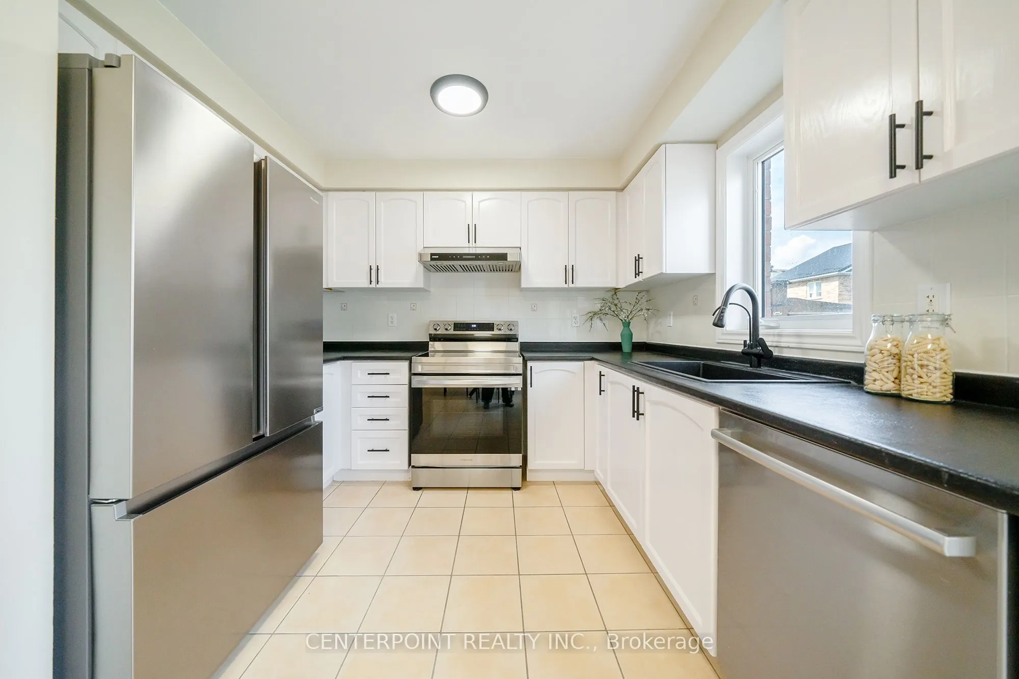 280 Caboto Trail