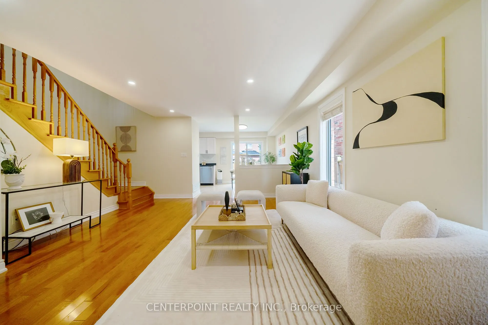 280 Caboto Trail