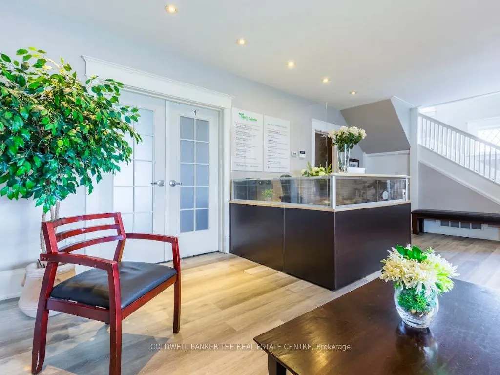 2174 Major Mackenzie Drive W, #Main - Rm 2