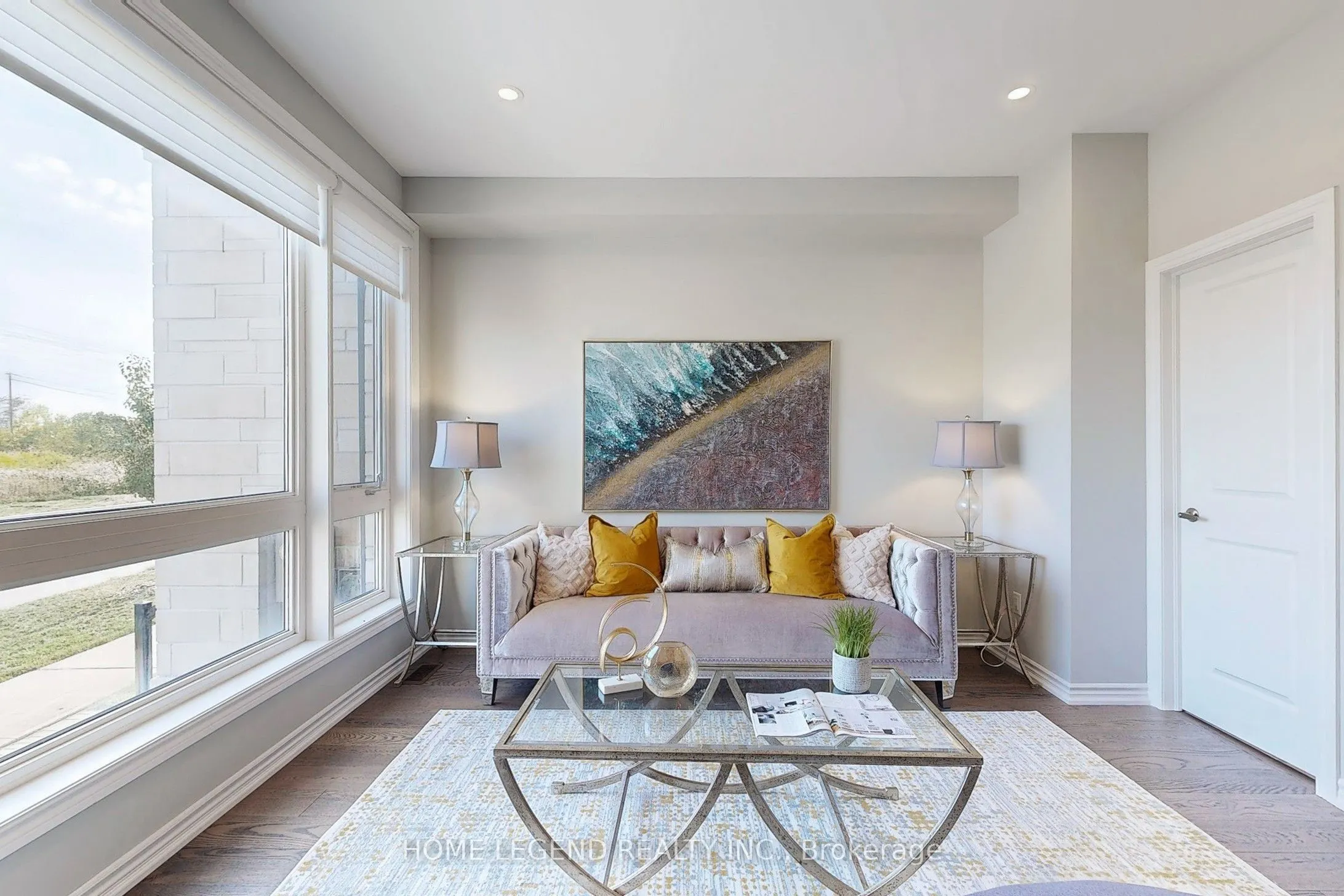 28 Concetta Conte Avenue