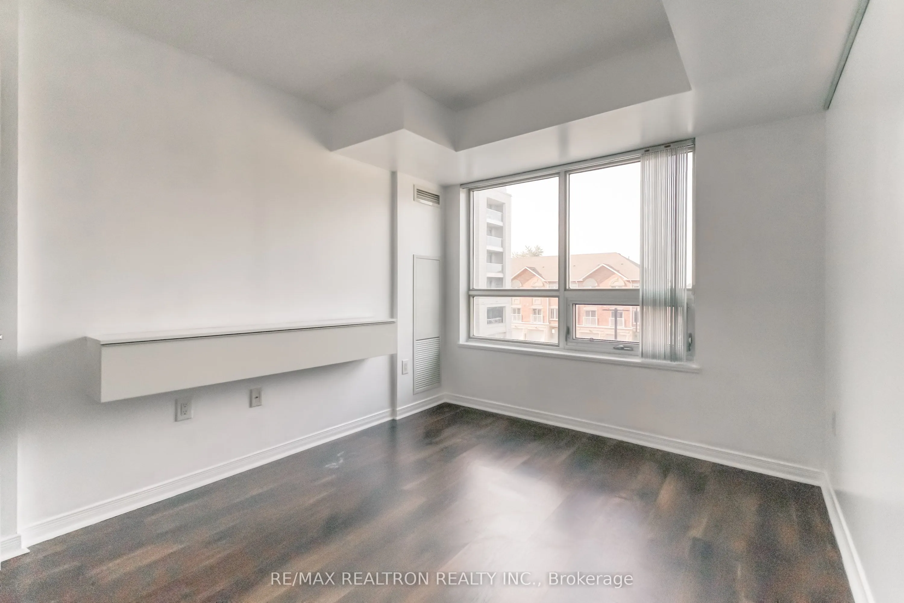 4600 Steeles Avenue E, #310