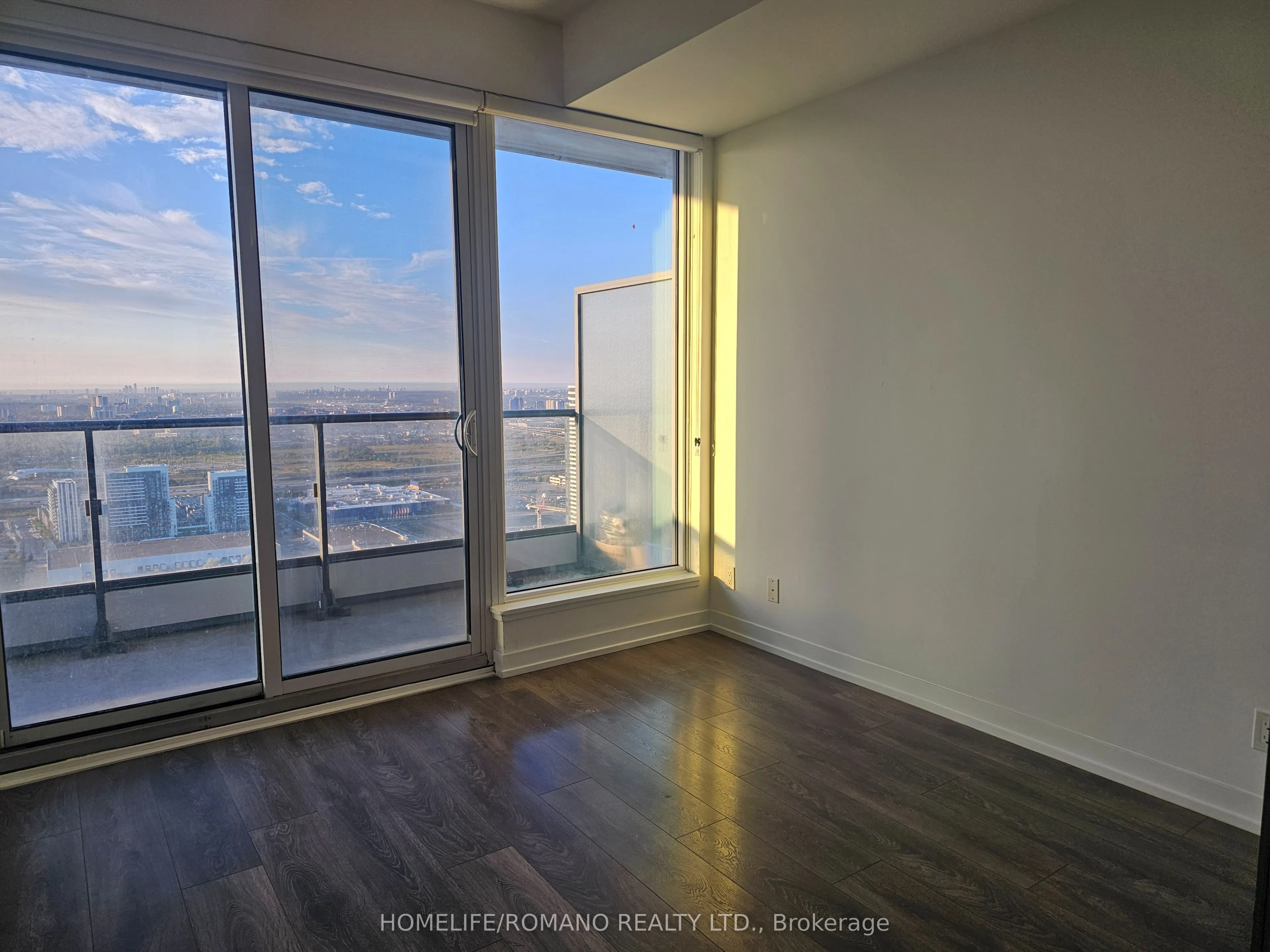 5 Buttermill Avenue, #5006