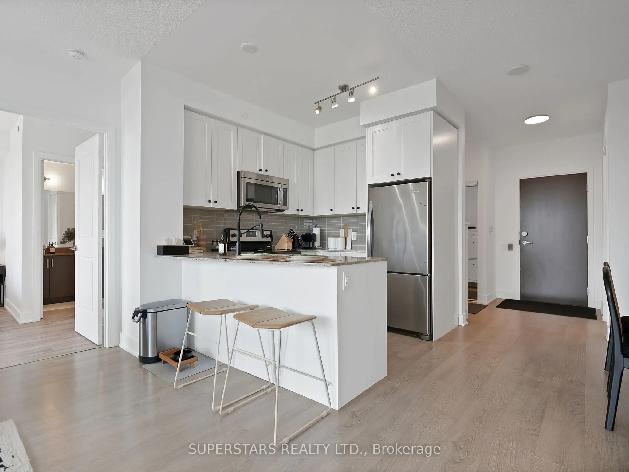 7608 Yonge Street, #620
