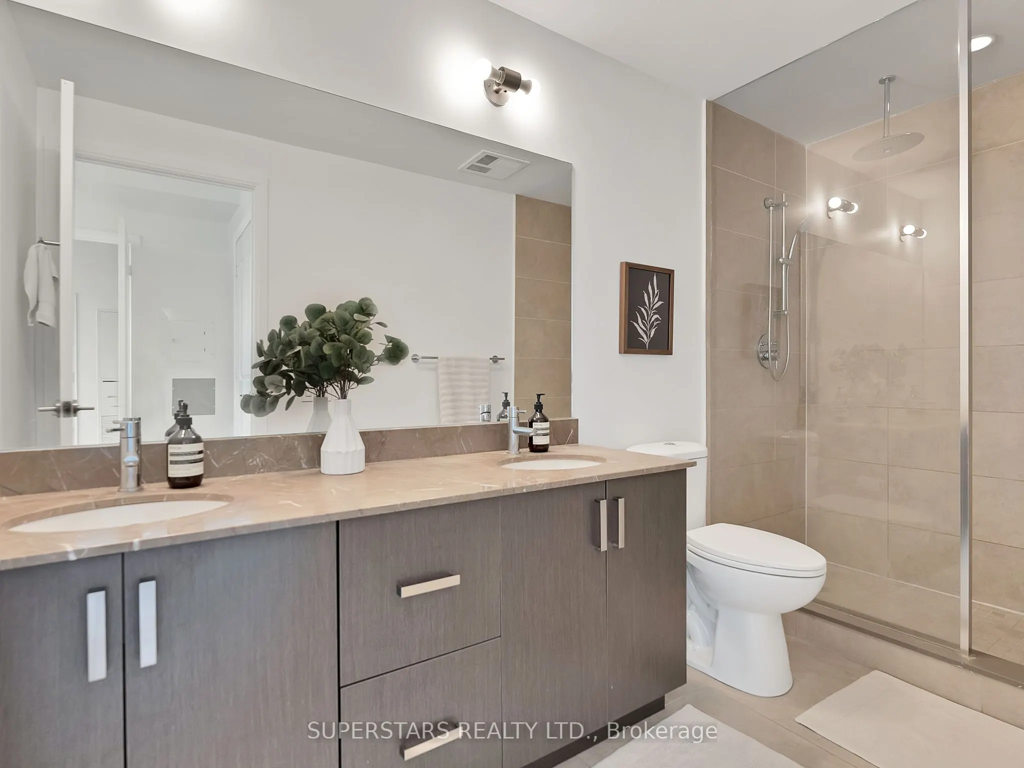 7608 Yonge Street, #620
