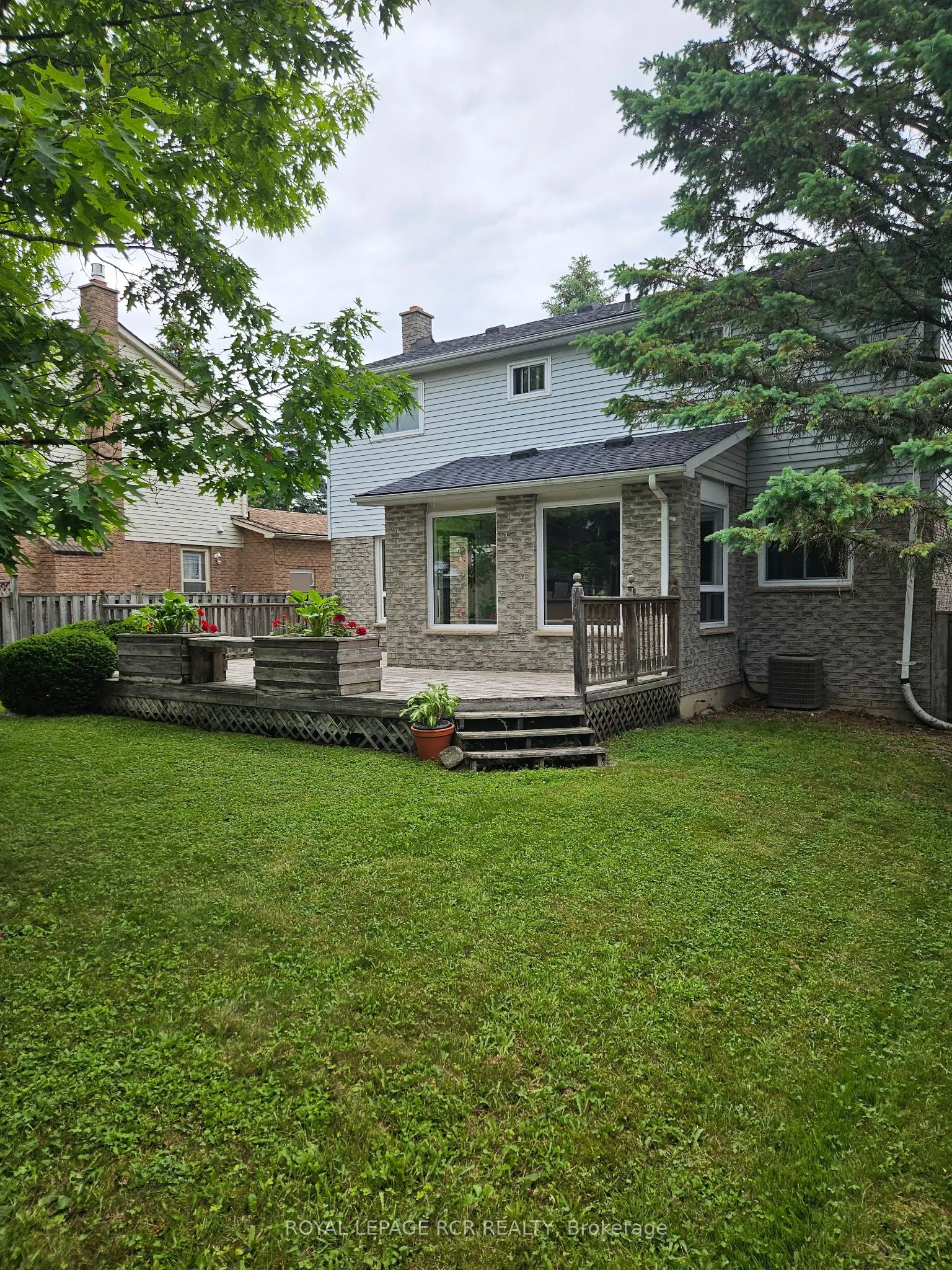 14 Forrestwood Crescent