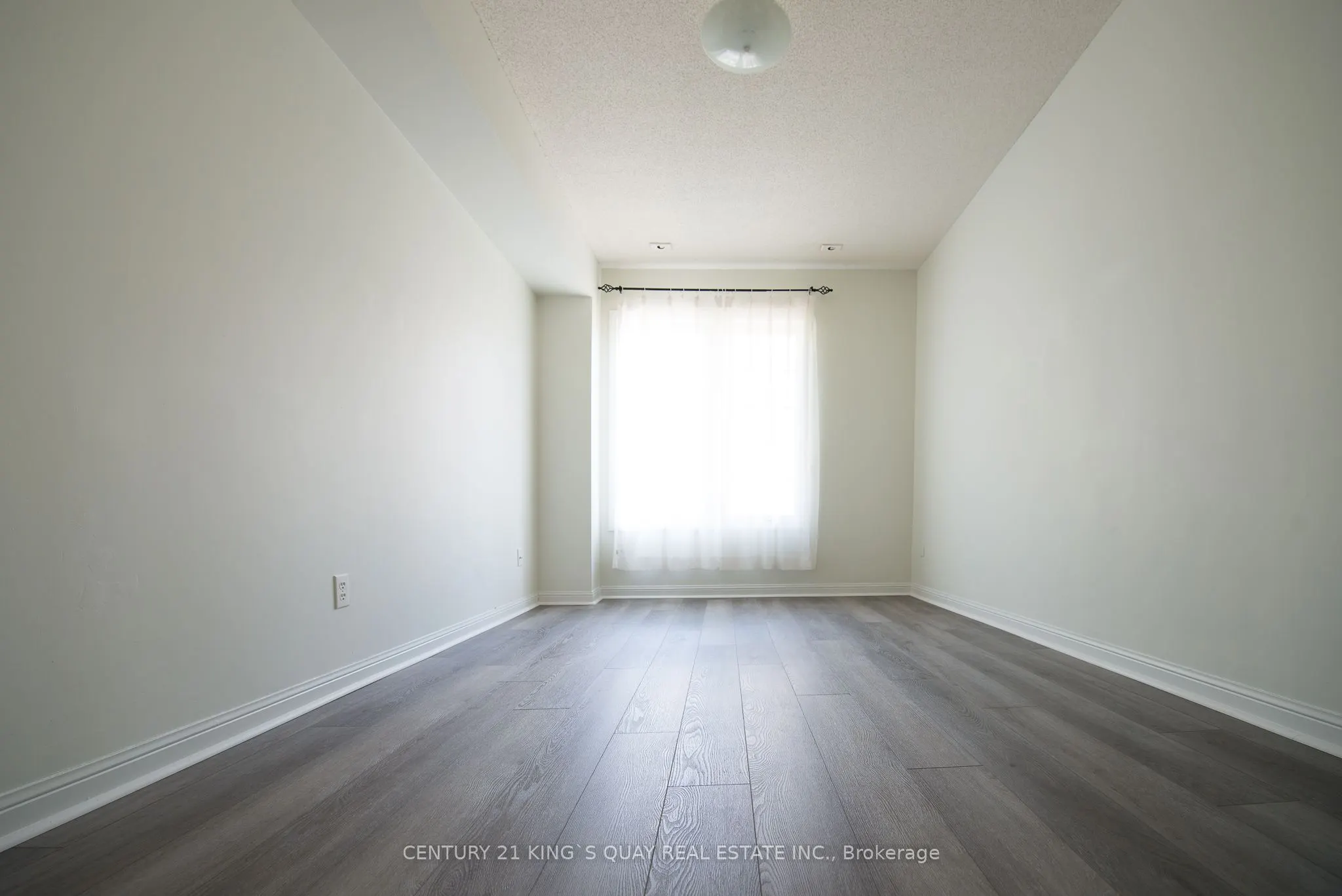 12 St Moritz Way, #17