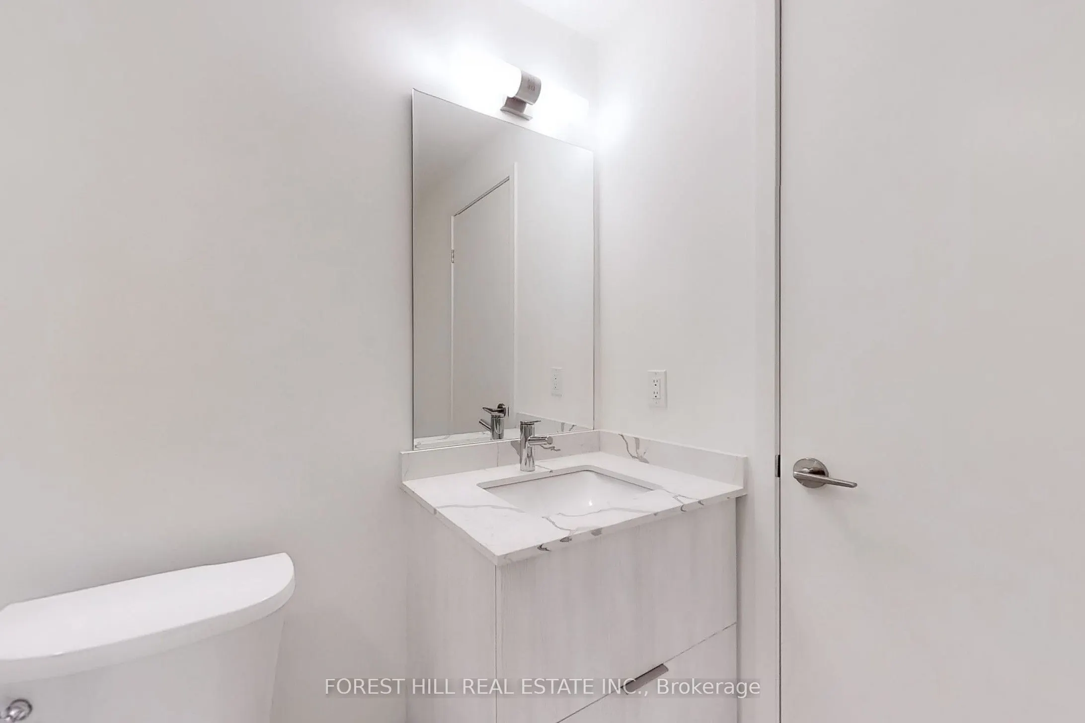 6 David Eyer Road, #203