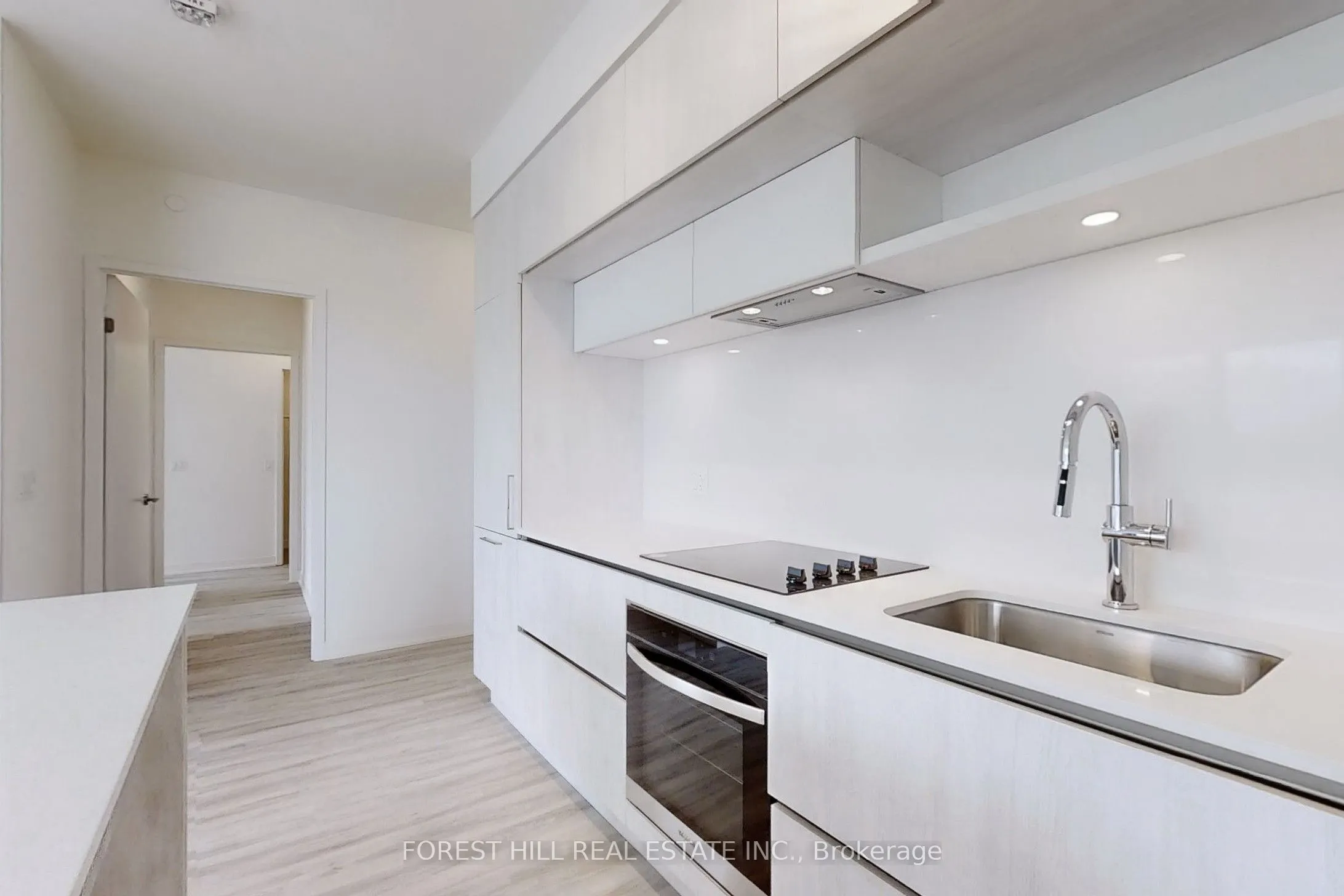 6 David Eyer Road, #203
