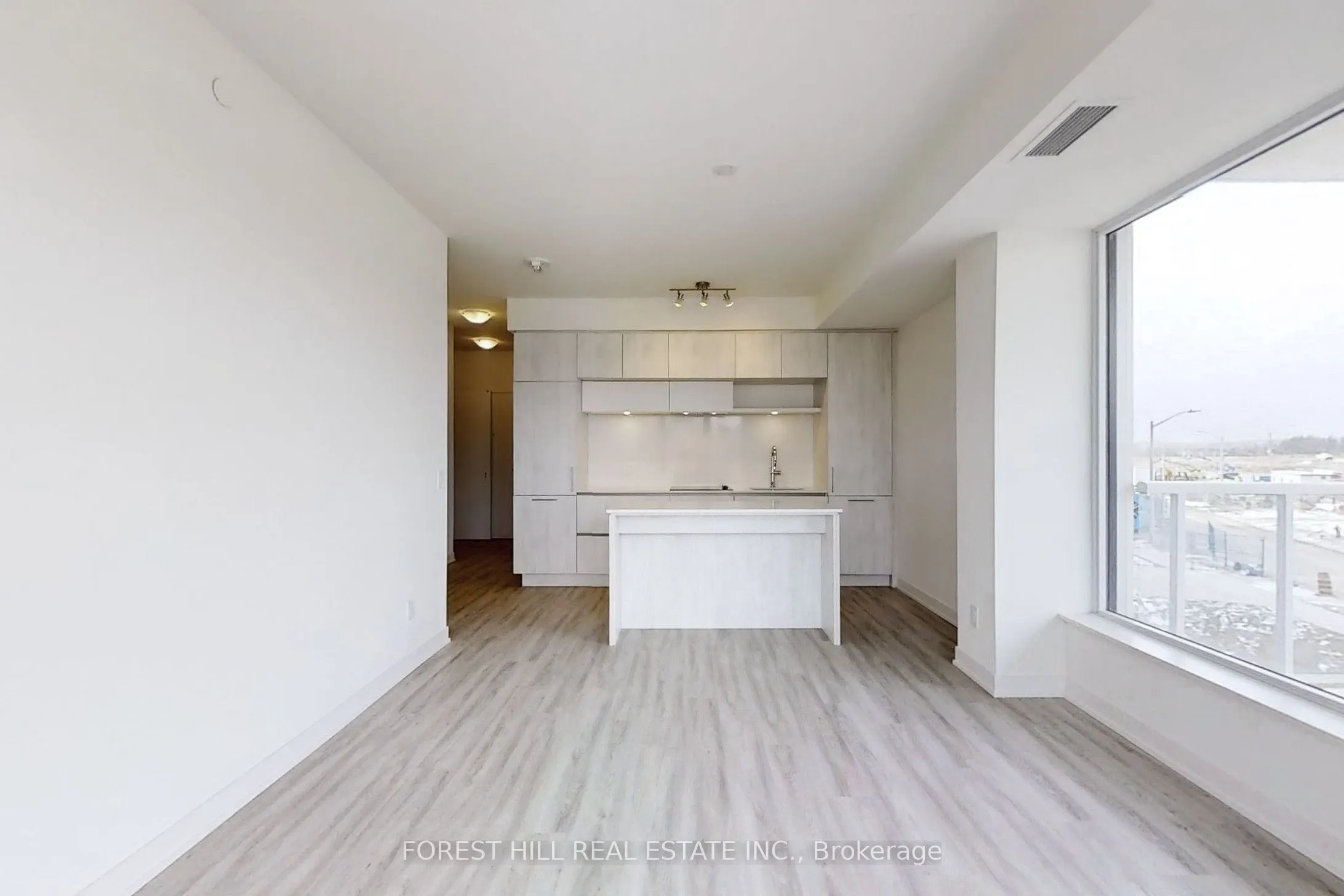 6 David Eyer Road, #203