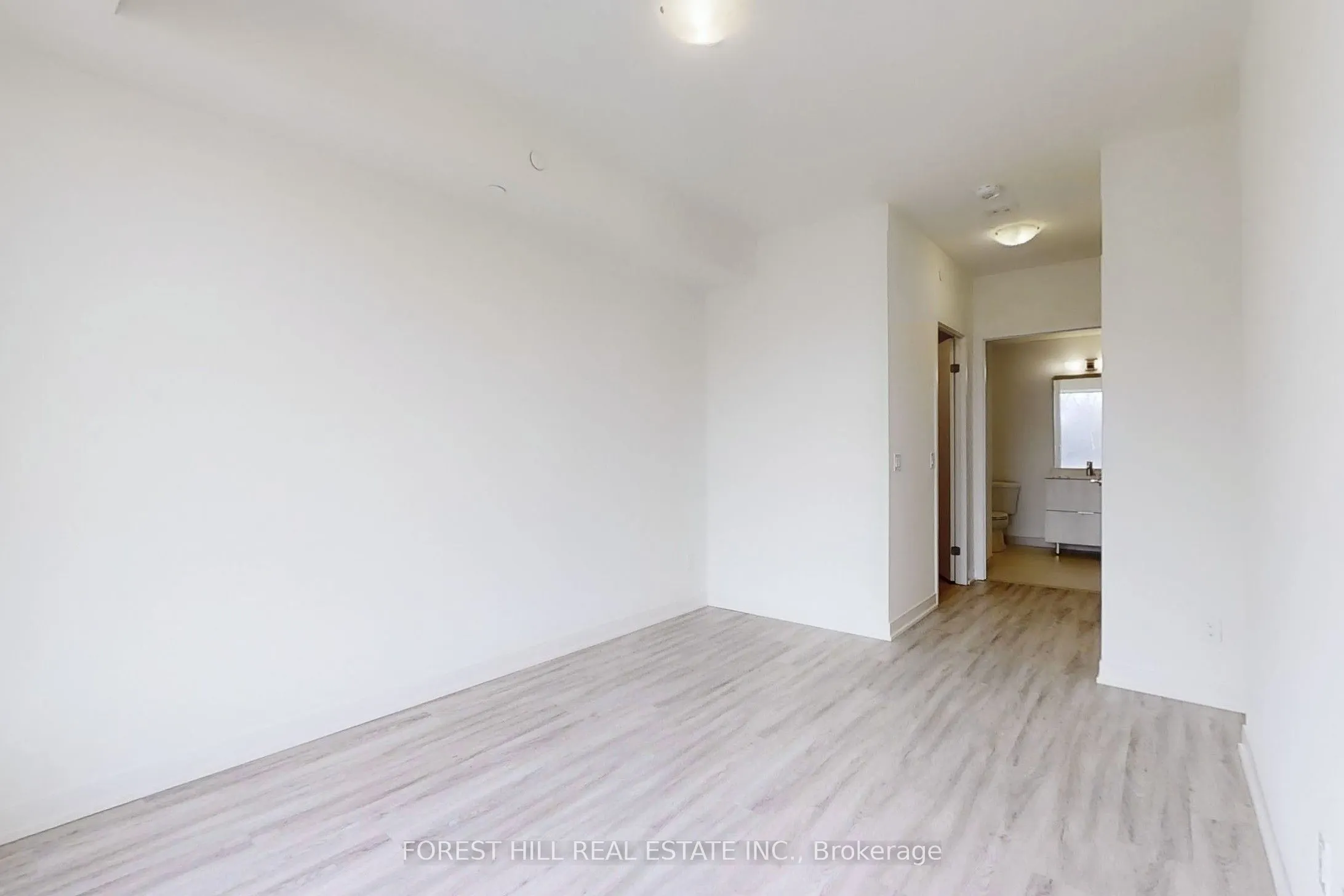 6 David Eyer Road, #203