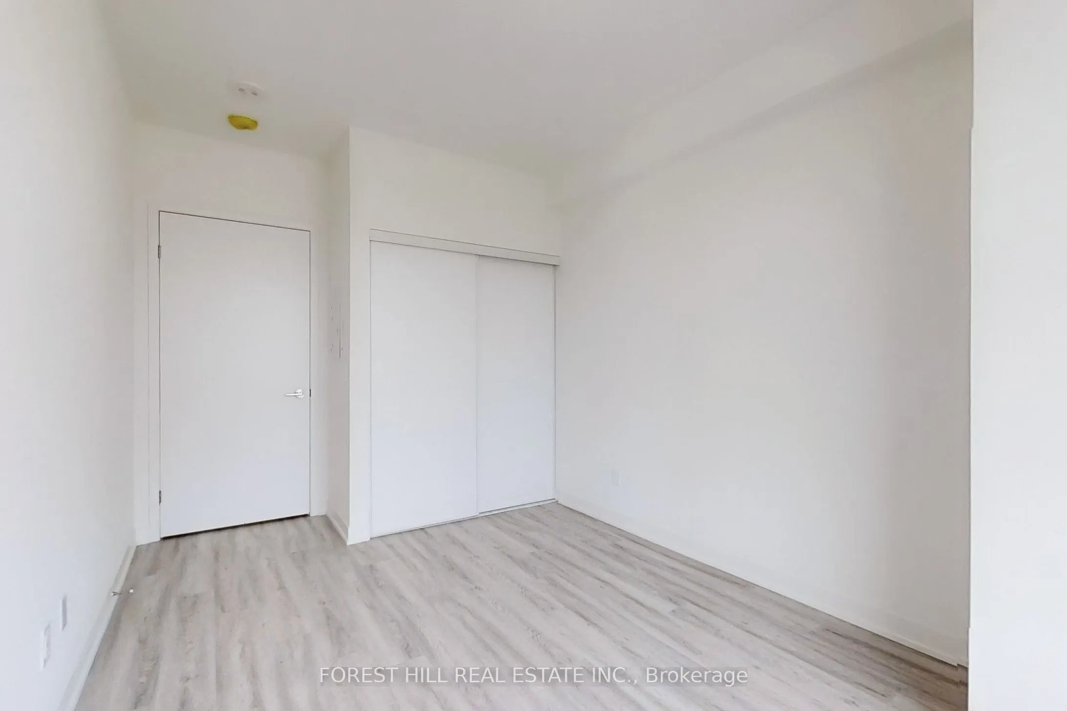 6 David Eyer Road, #203