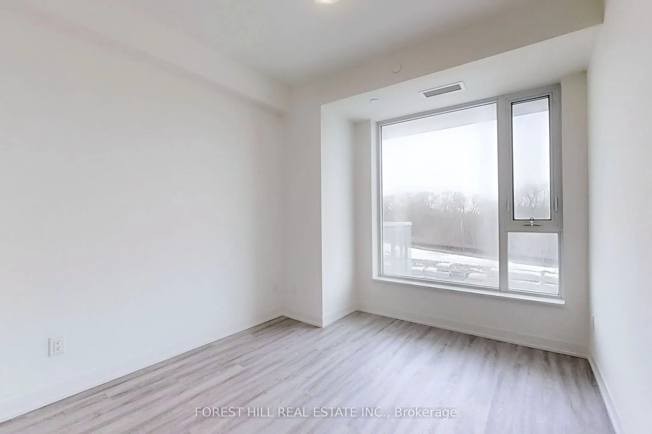 6 David Eyer Road, #203