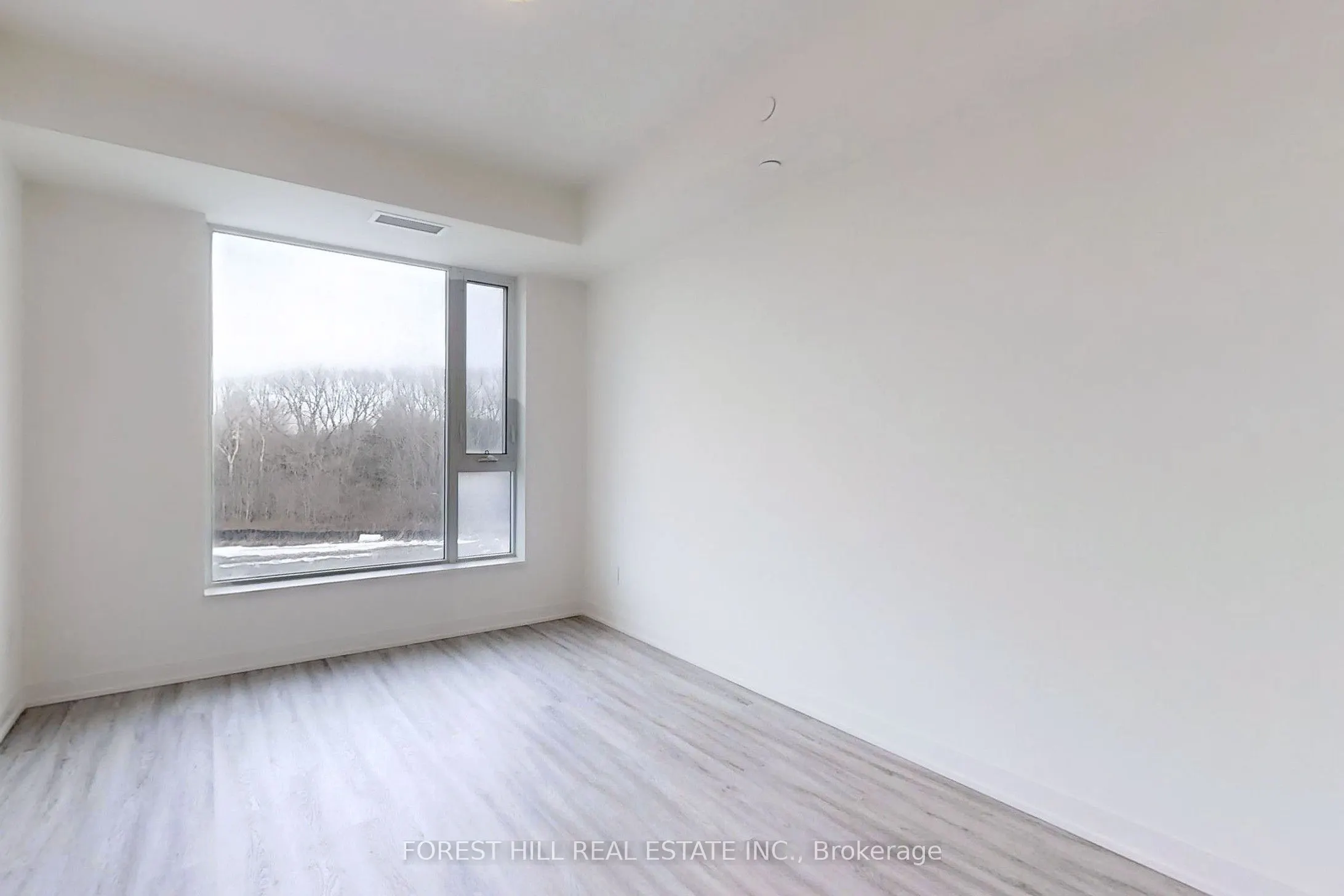 6 David Eyer Road, #203
