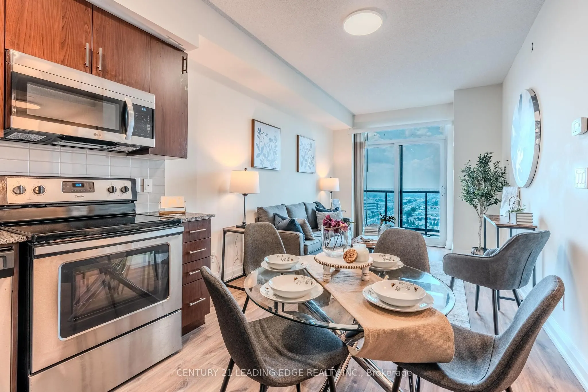 3700 HIGHWAY 7, #1807