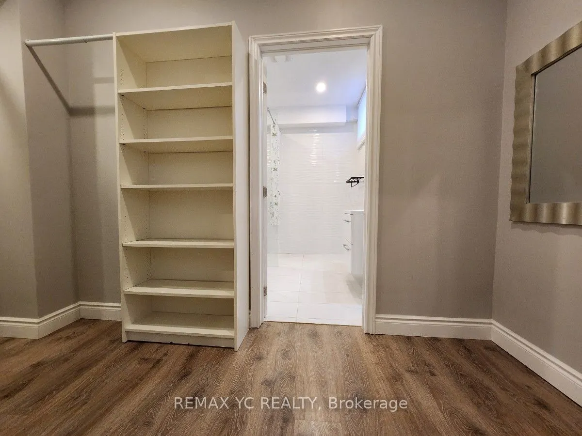 127 Wildwood Avenue, #Lower