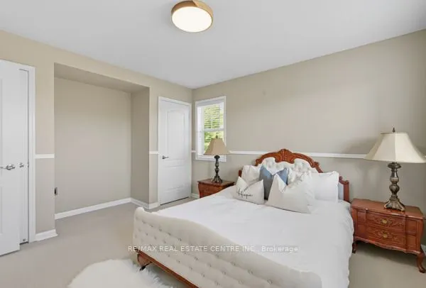 122 Wood Rim Drive