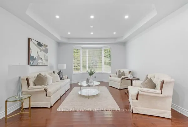 122 Wood Rim Drive