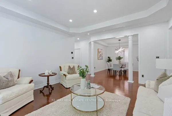 122 Wood Rim Drive
