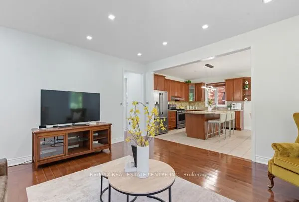 122 Wood Rim Drive