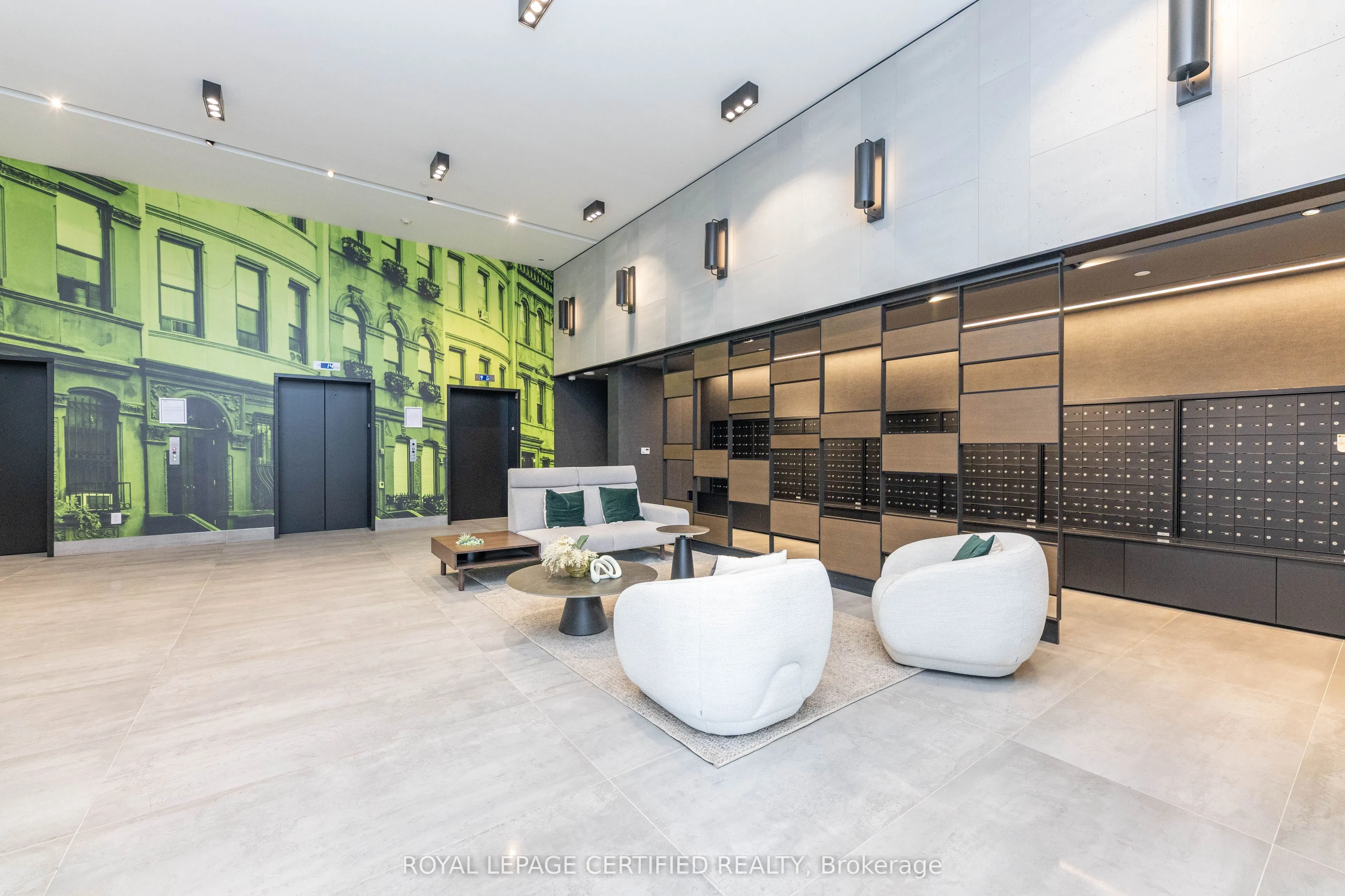 8119 Birchmount Road, #03