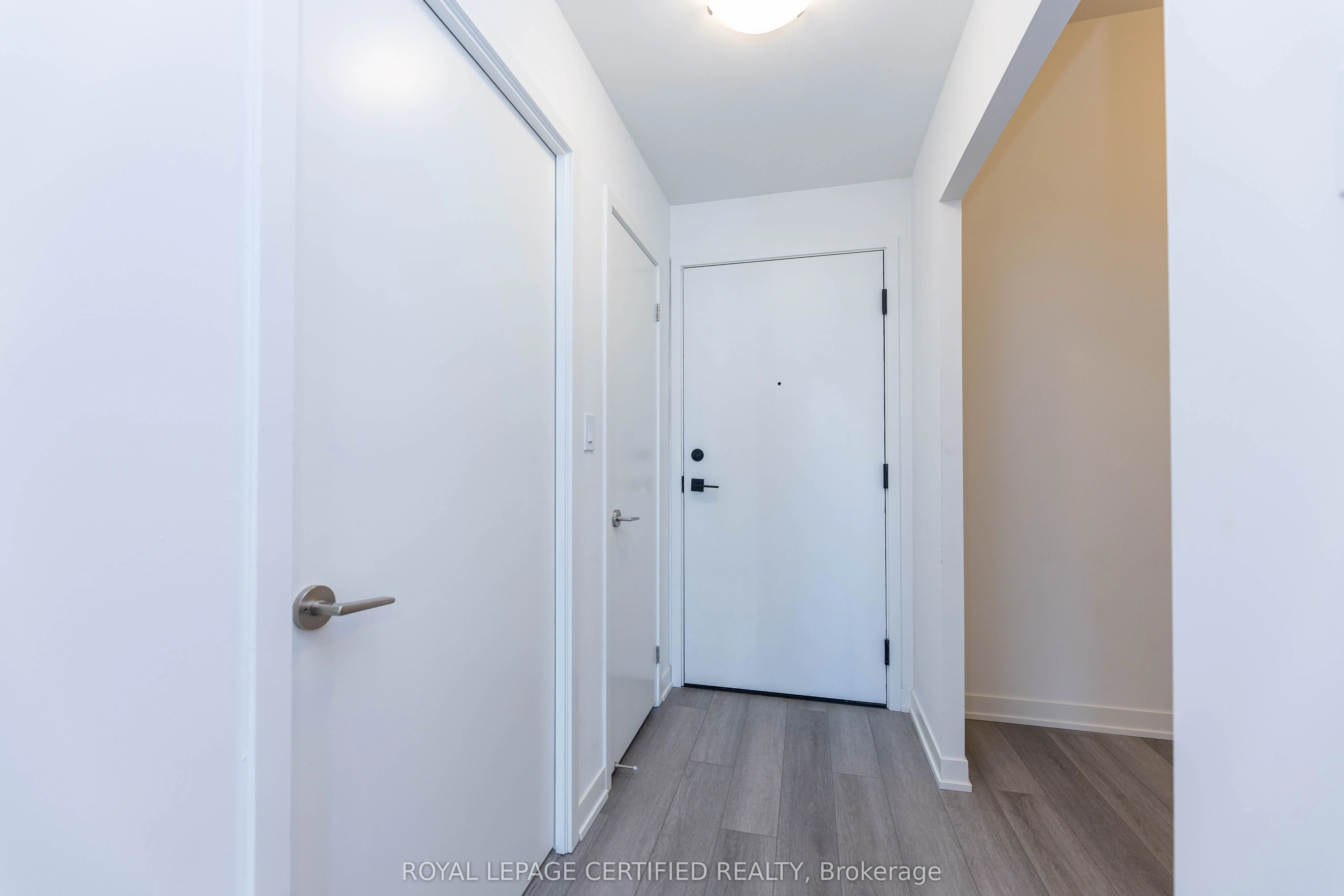 8119 Birchmount Road, #03