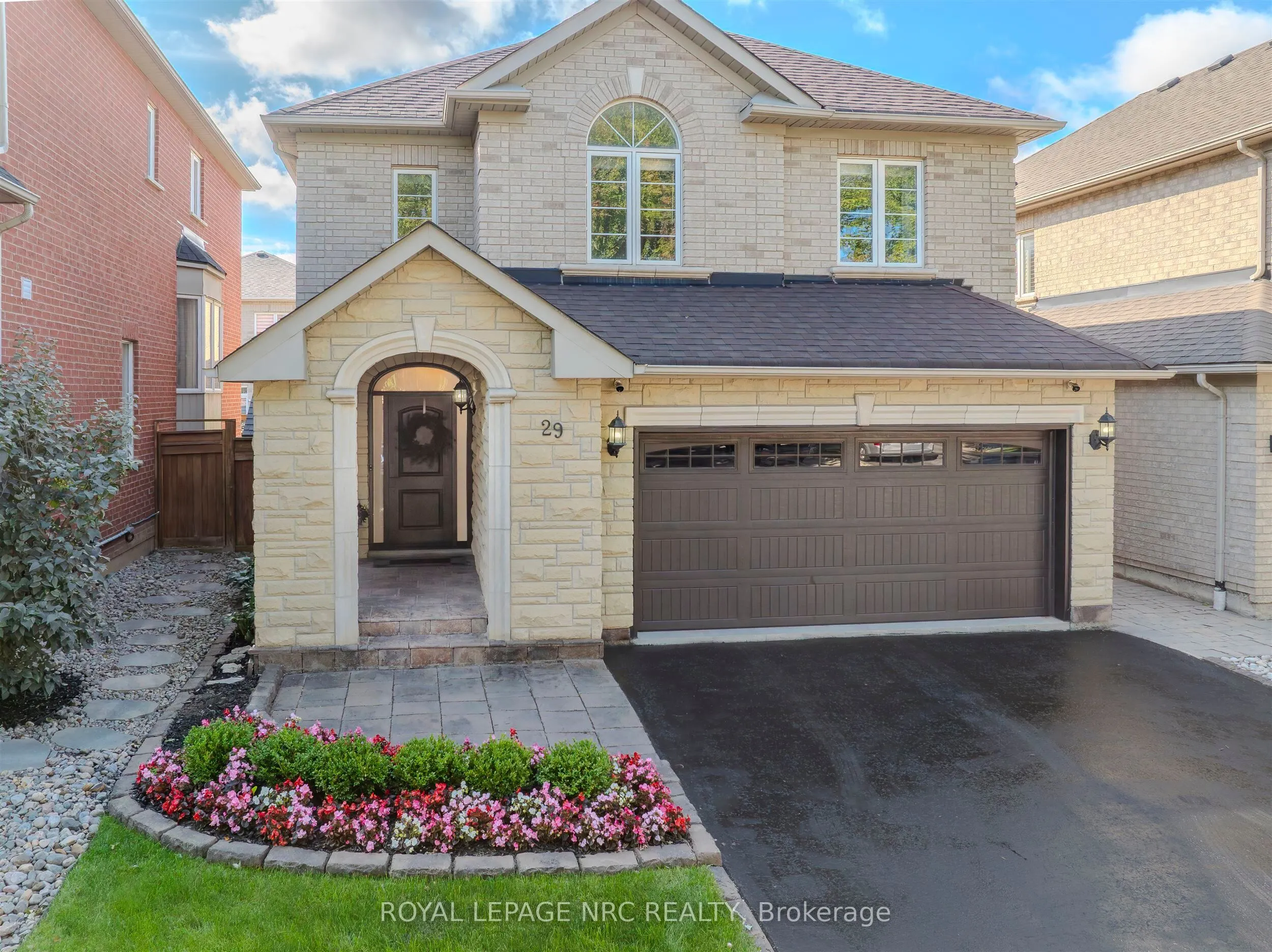 29 Grapevine Drive