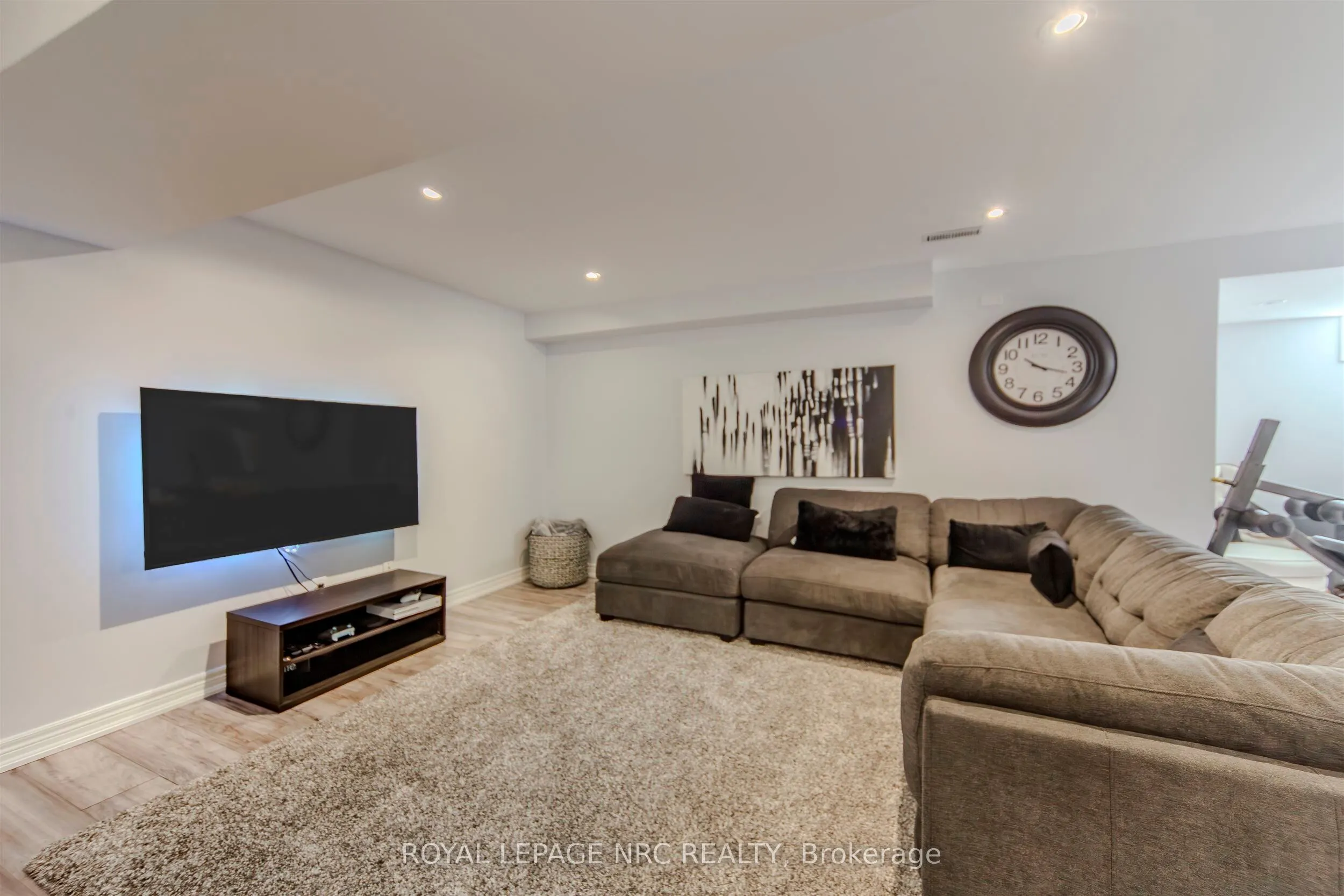 29 Grapevine Drive